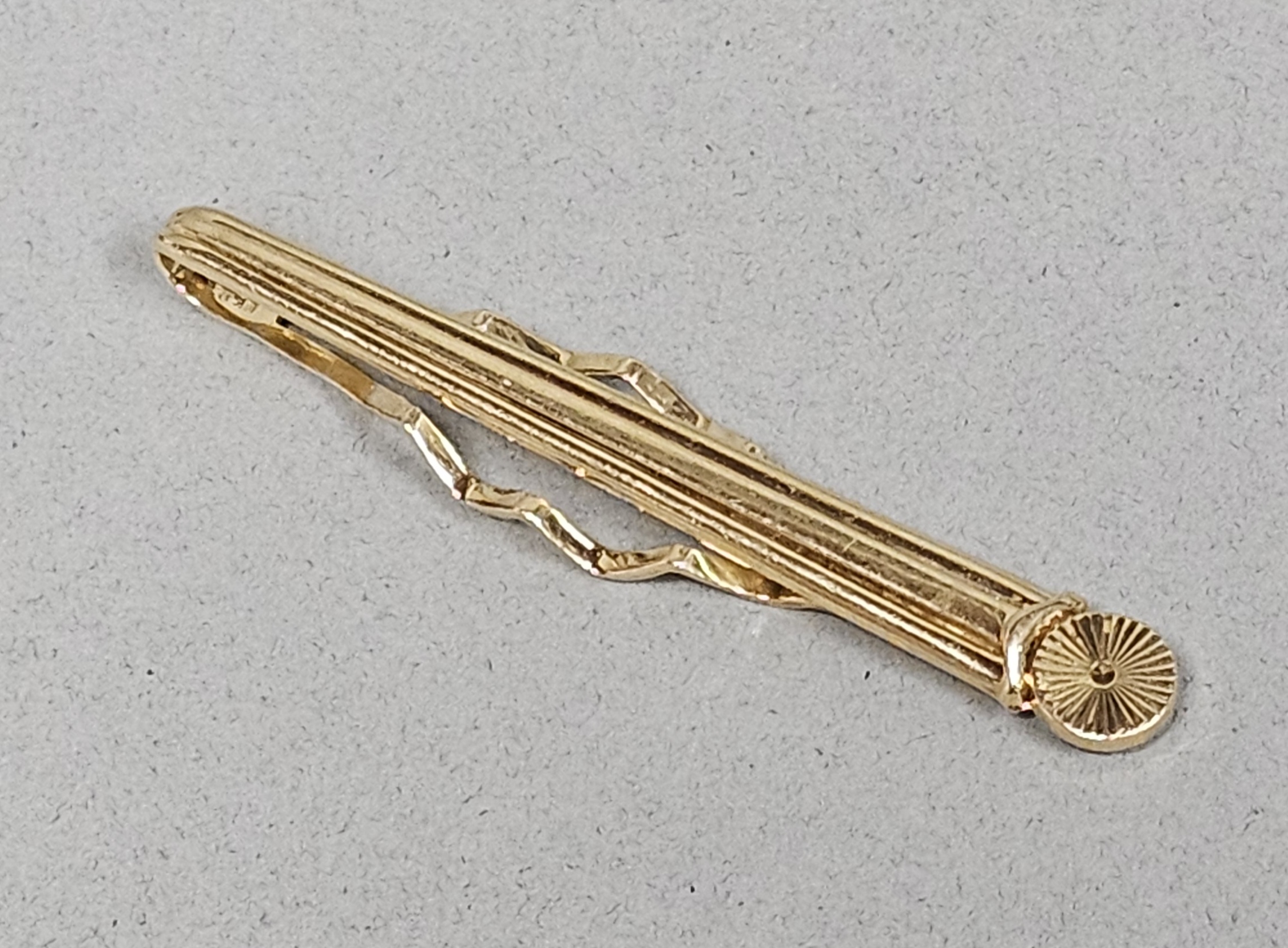 14K Yellow Gold Triple-Ribbed Tie Clip 6.6 Grams