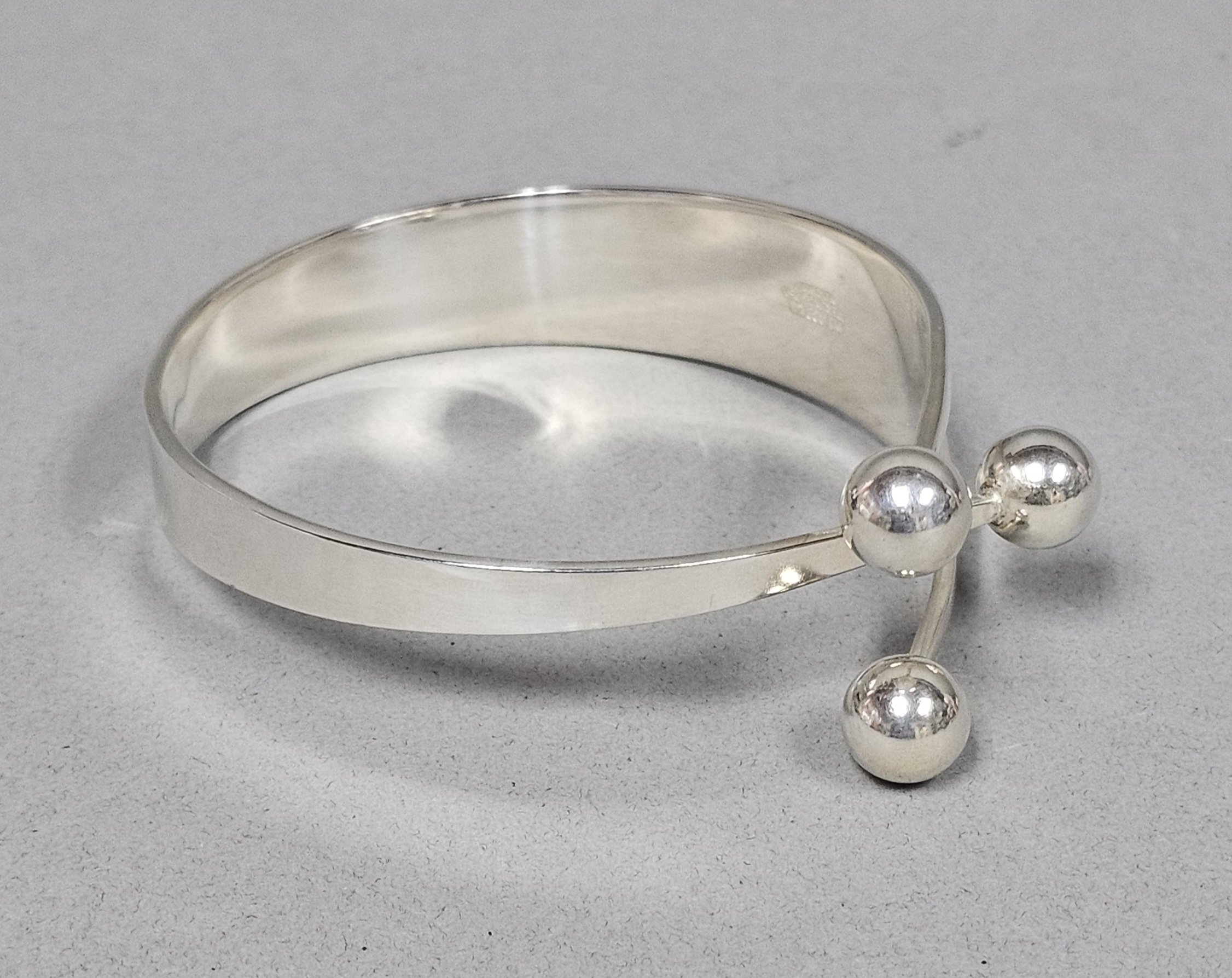 Anna Greta Eker Sterling Sphere Bracelet 49.4 Grams