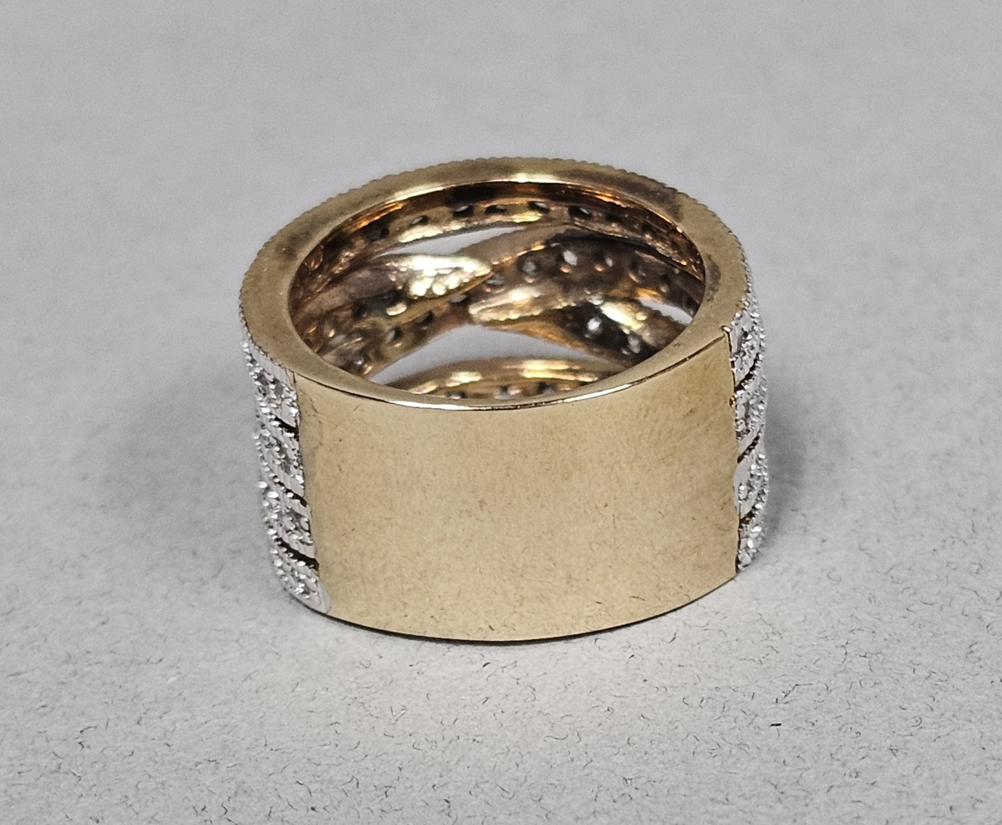 Sterling Gilt Pave-Set Clear Stone Ring 7.6 Grams
