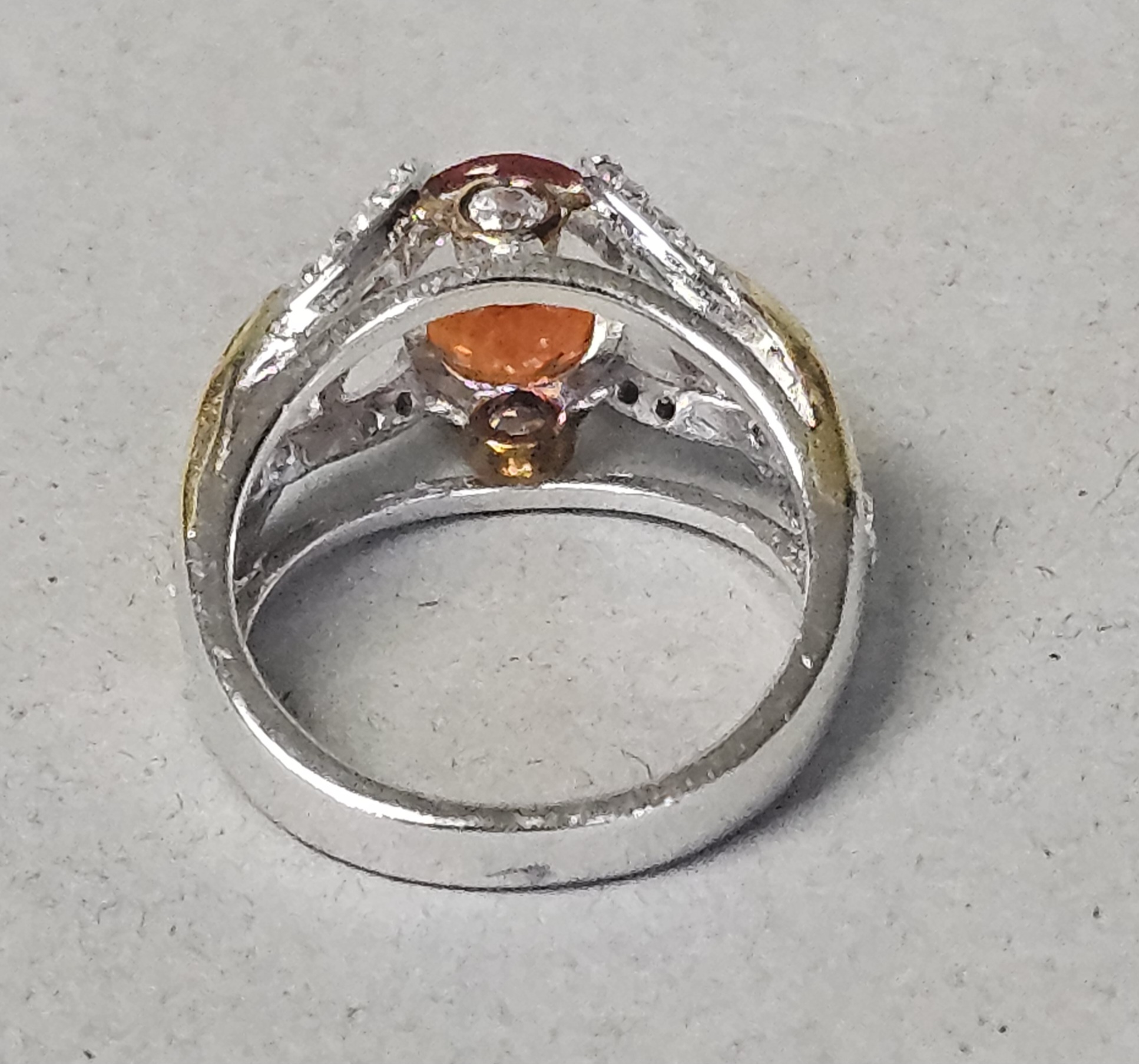 Sterling Orange Gemstone Ring 4.6 Grams