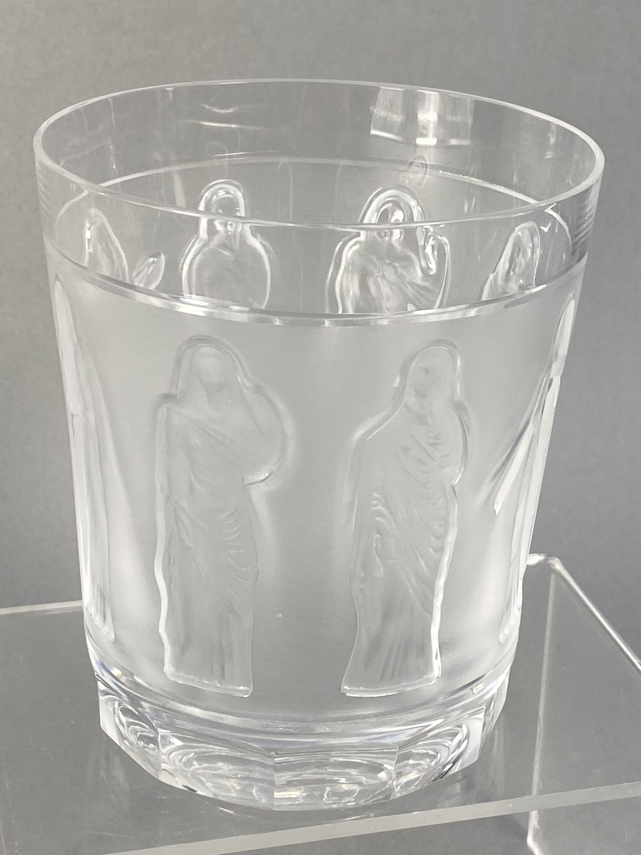 Lalique French Crystal Femmes Antiques Tumbler