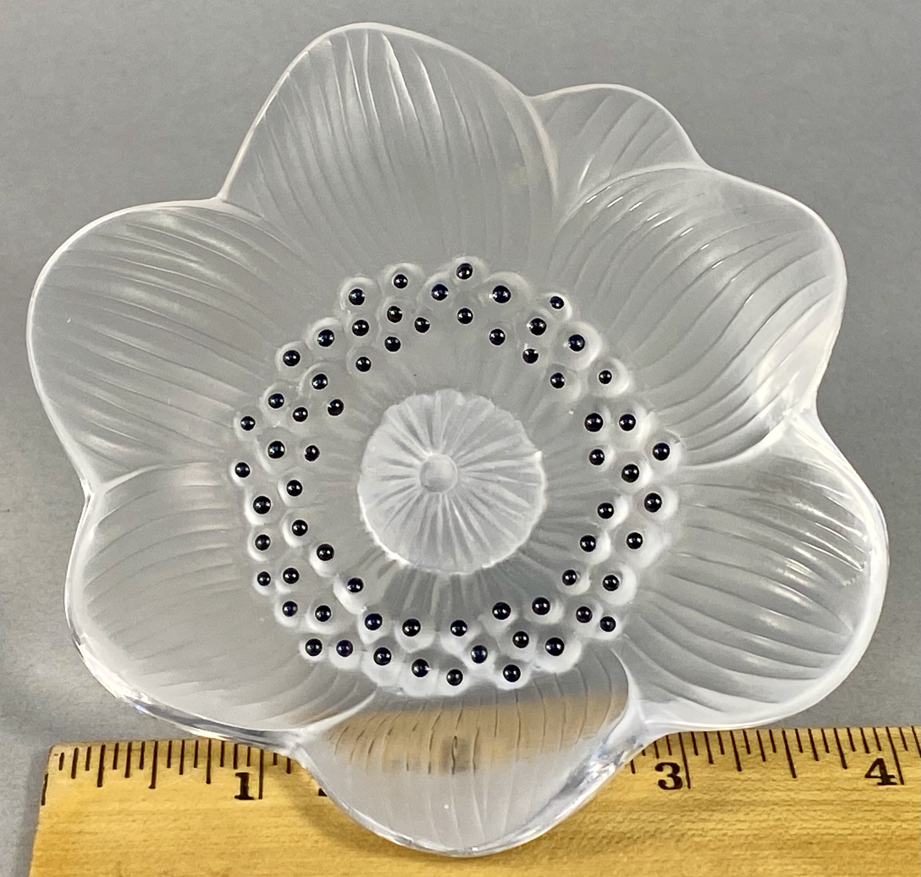 Lalique France Frosted Crystal Anemone Flower