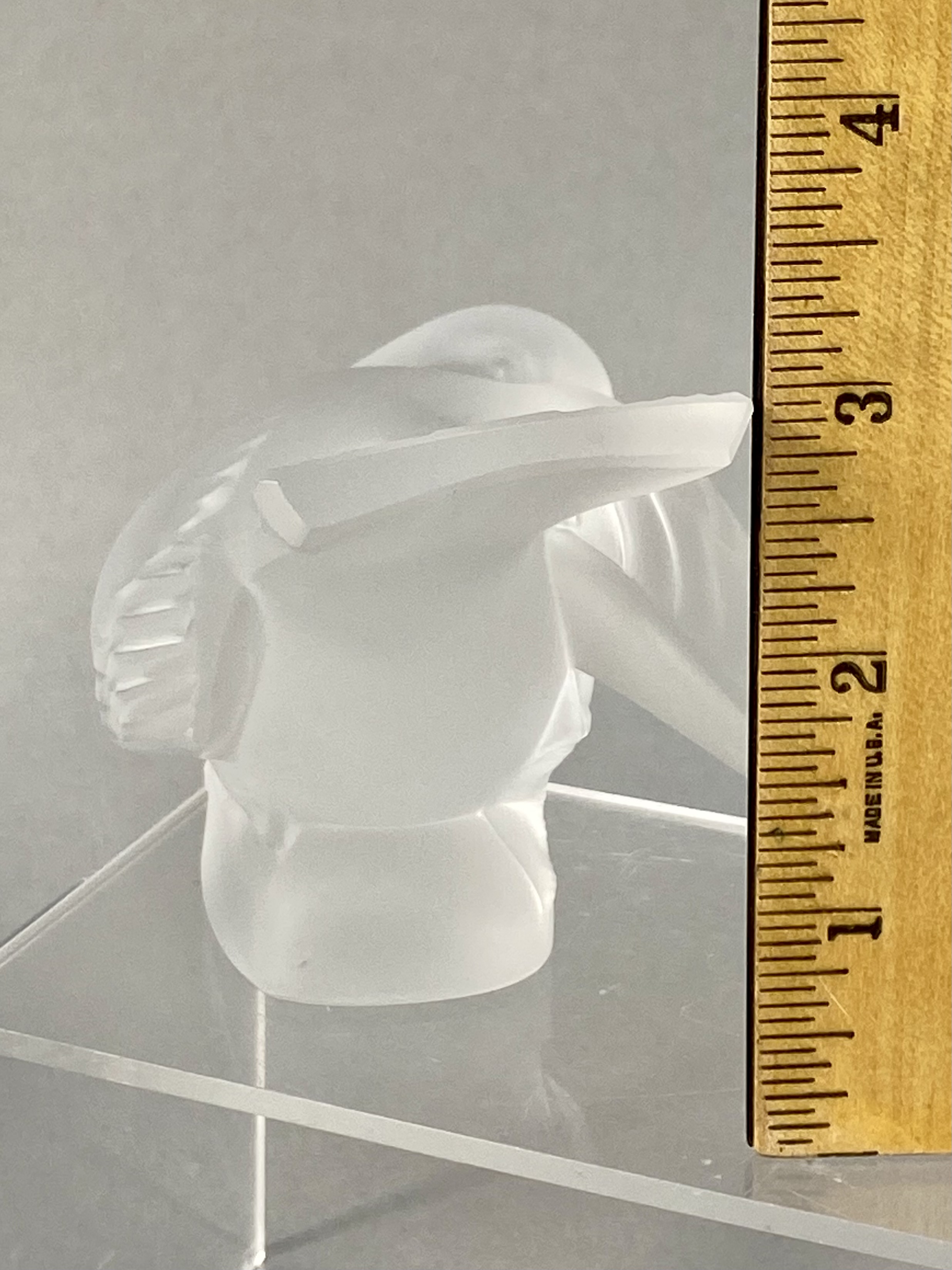 Lalique France Frosted Crystal Moineau Coquet Sparrow