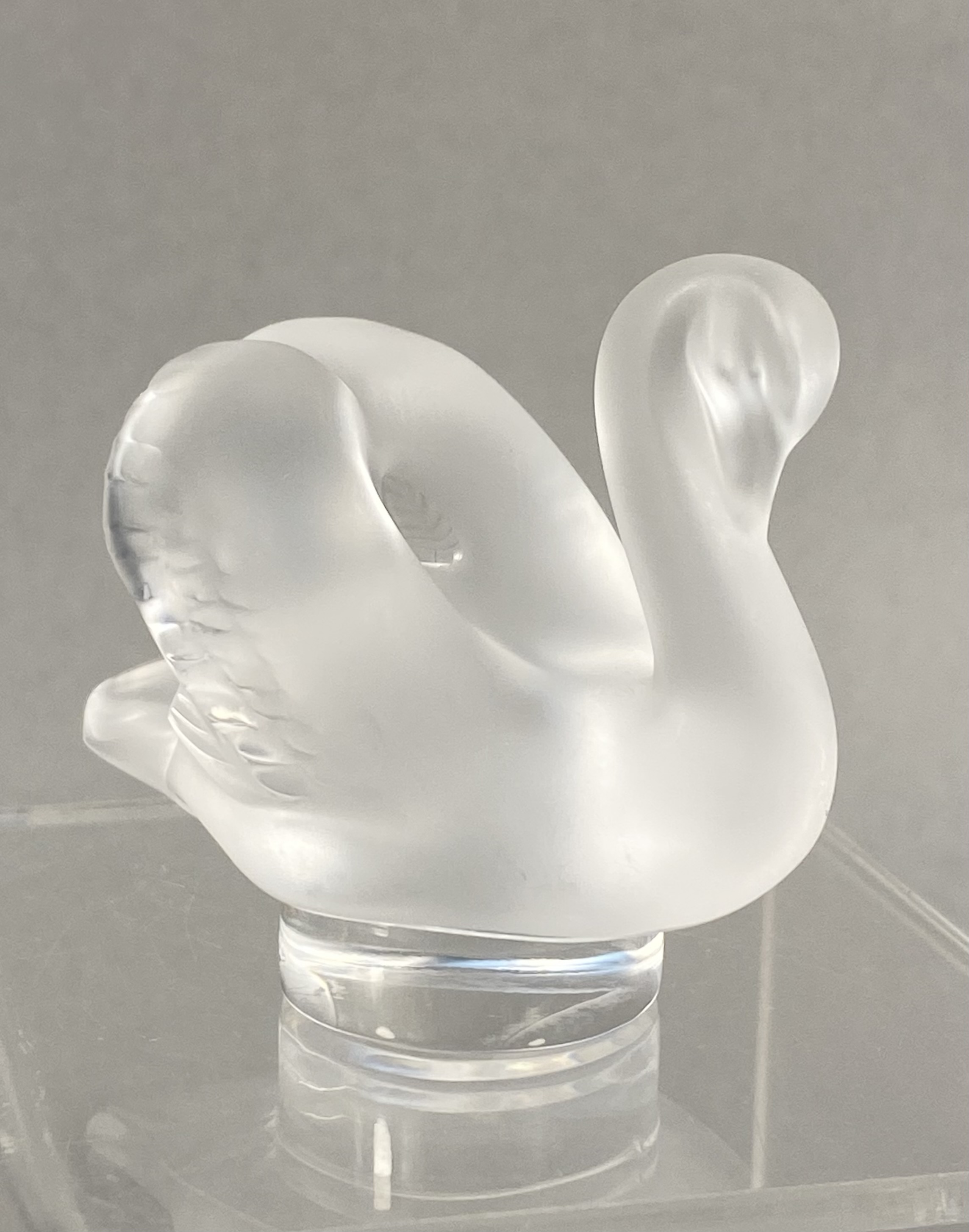 Lalique France Crystal Cygne Swan Figurine