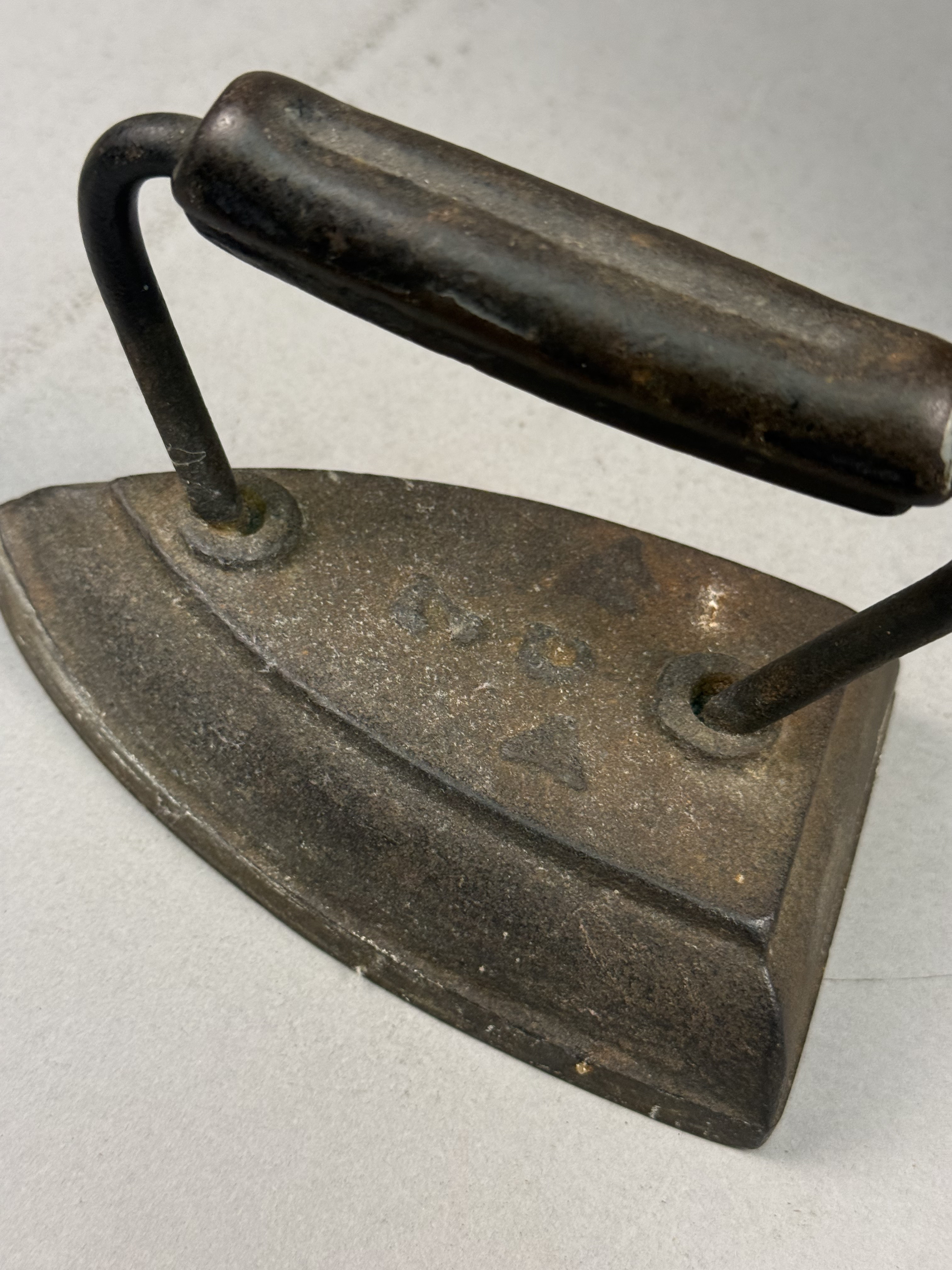 Antique Metalware Inc Copper Tea Kettle & 2 Irons