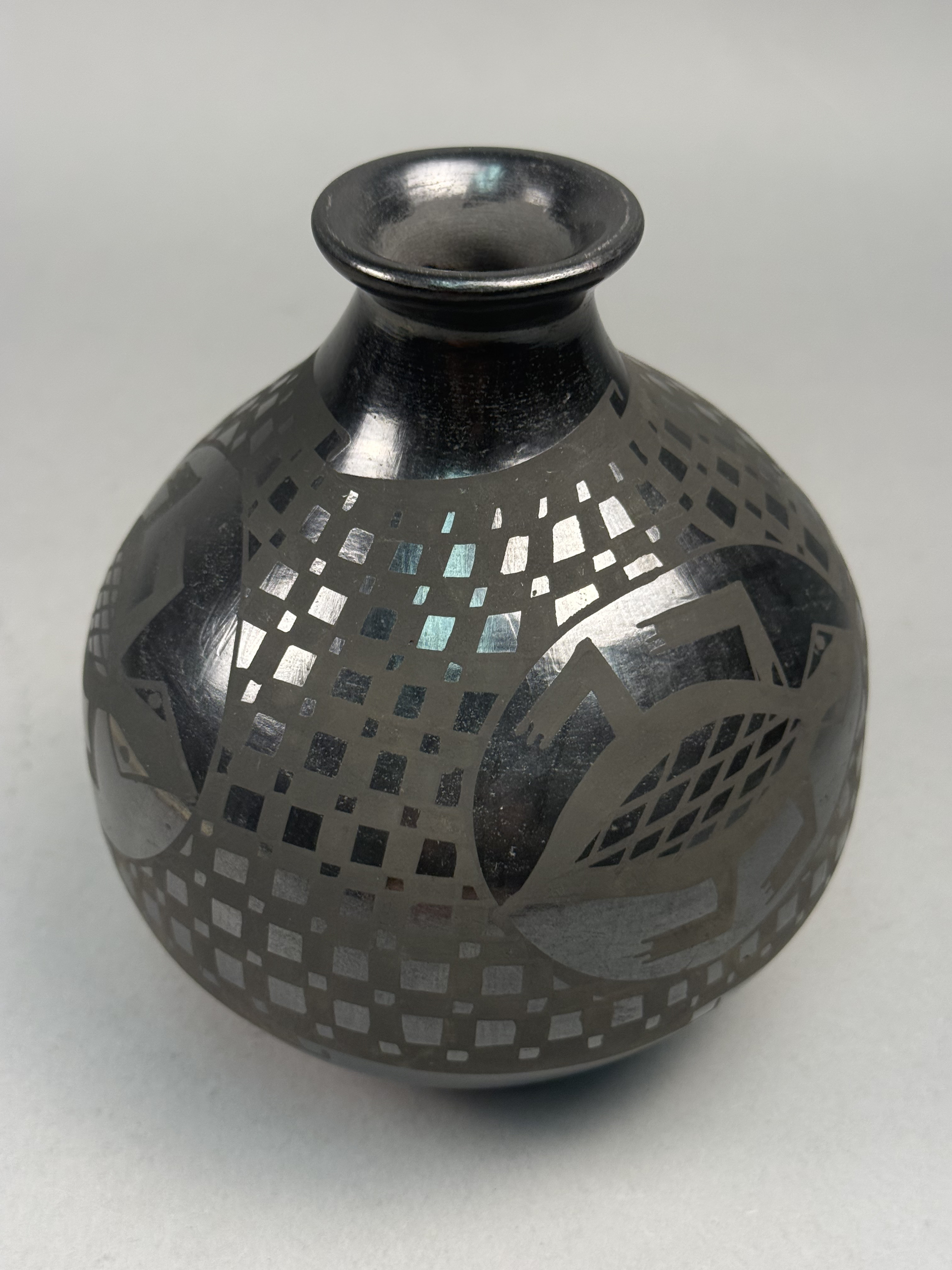 Black-on-Black Mata Ortiz Pottery Vase