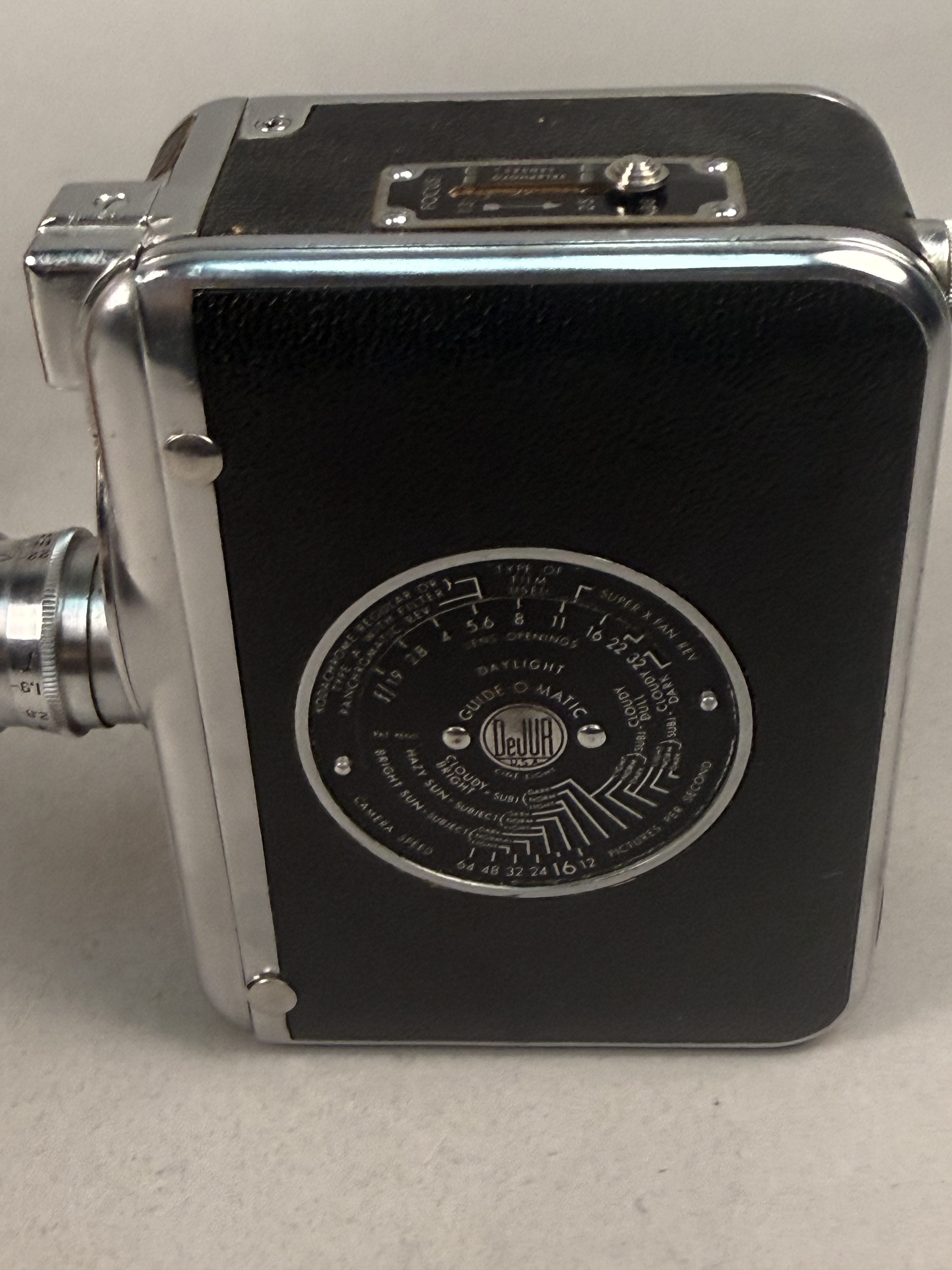 Vintage DeJUR Citation-8 8mm Camera