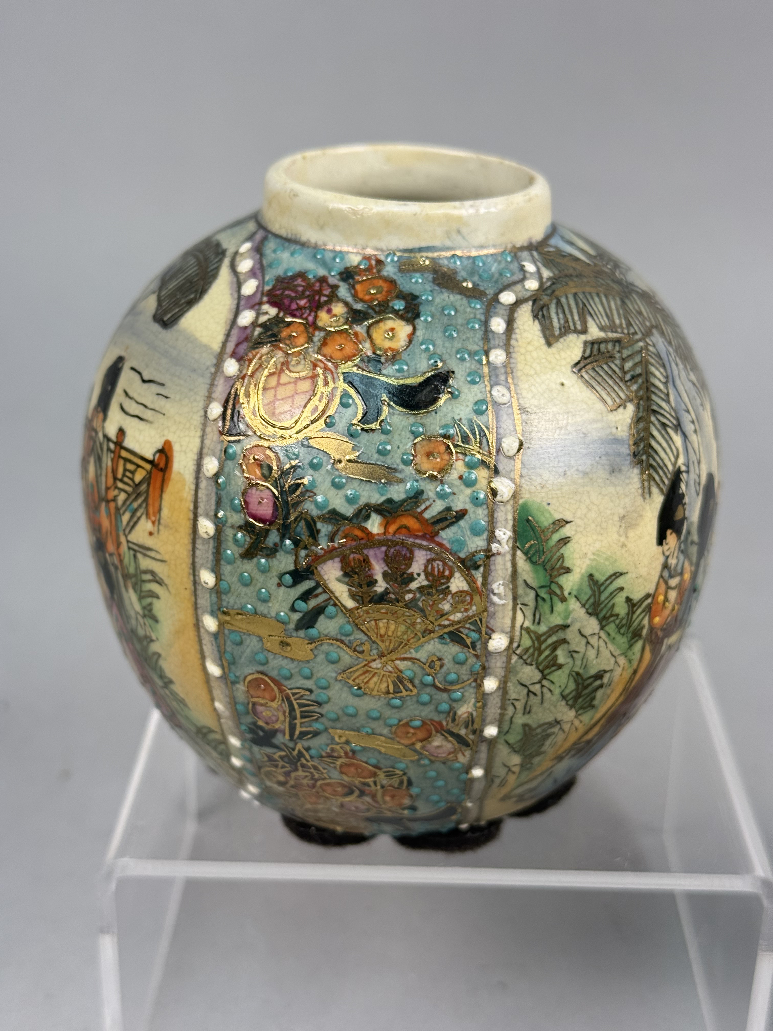 Graduated Japanese Satsuma Style Vases