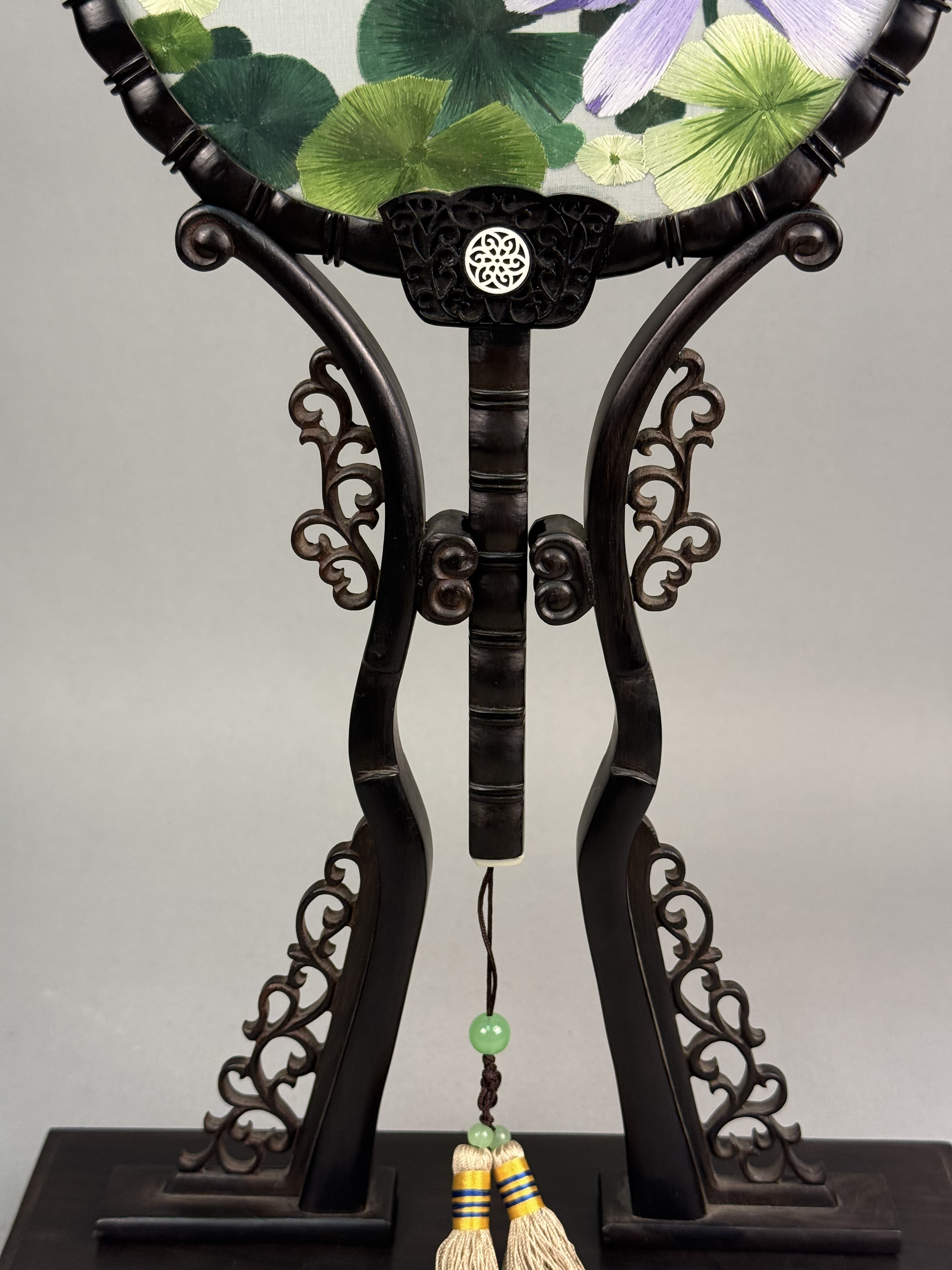 Chinese Suzhou Double-Sided Silk Table Fan