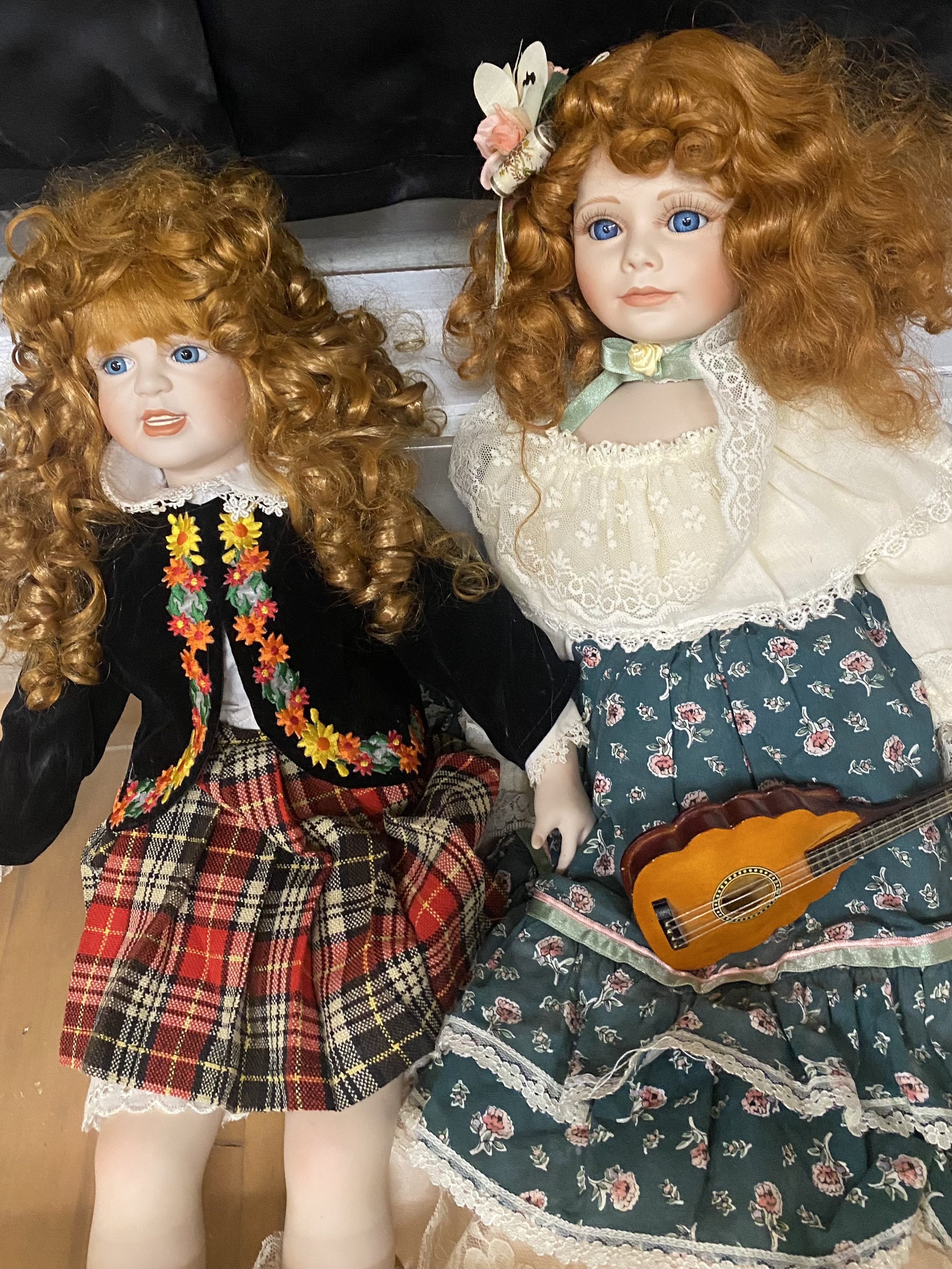 7 Modern Decorative Porcelain Dolls
