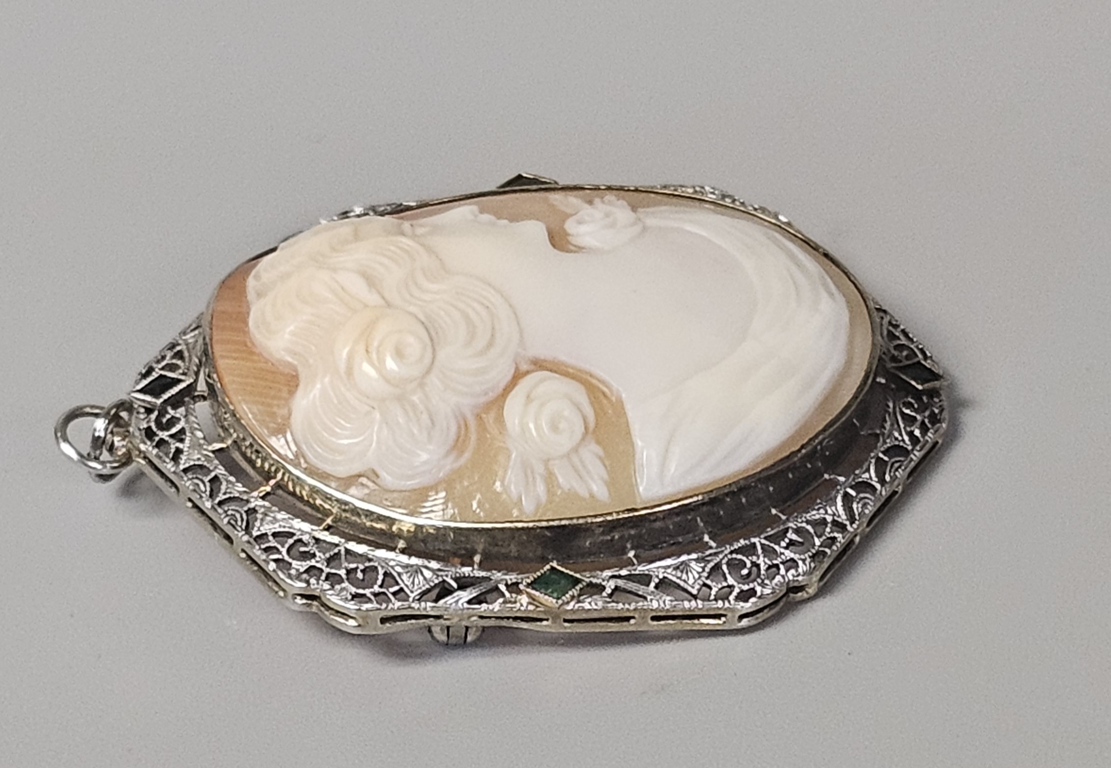 Art Deco 14K Carved Shell Cameo 11.2 Grams