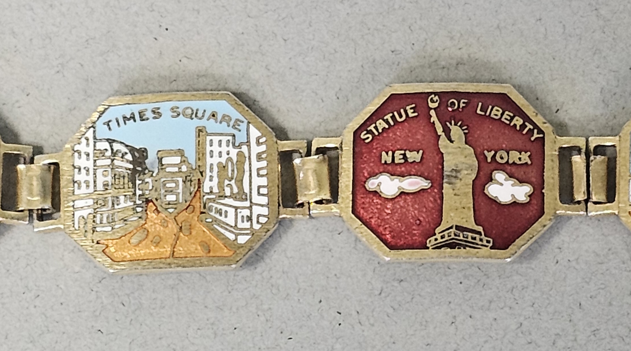 Vintage New York City Souvenir Enamel Bracelet