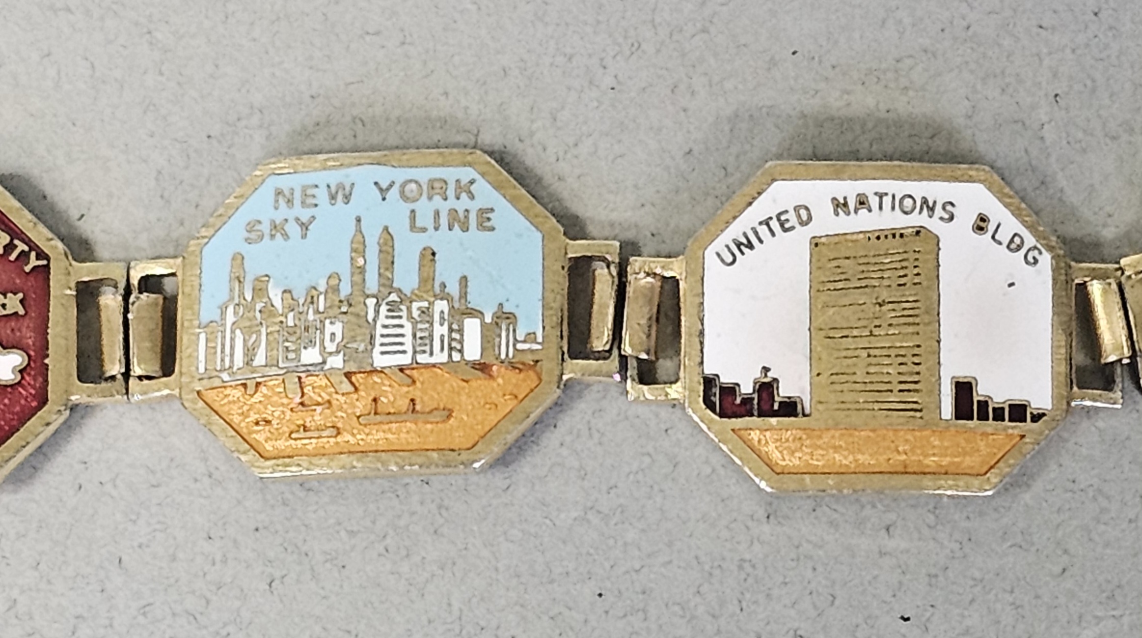 Vintage New York City Souvenir Enamel Bracelet