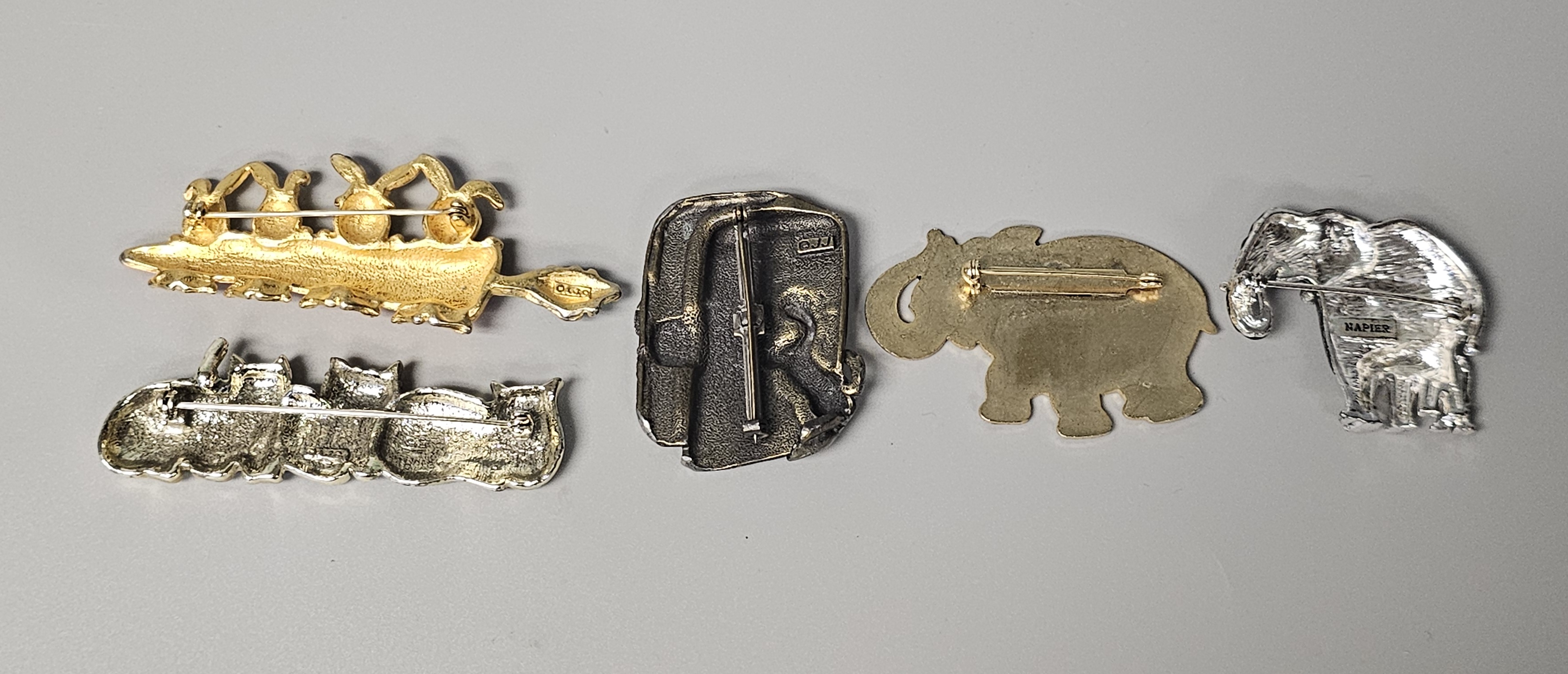 Costume Jewelry Animal Brooches Inc JJ & Napier