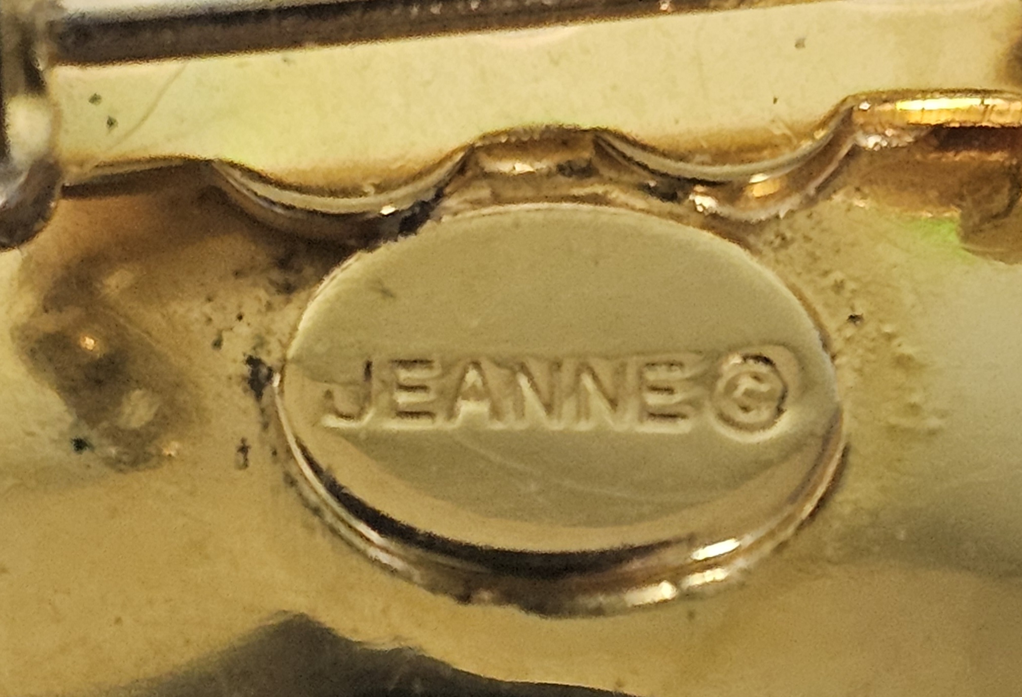 Vintage Jeanne Bird on Wire Nest Brooch