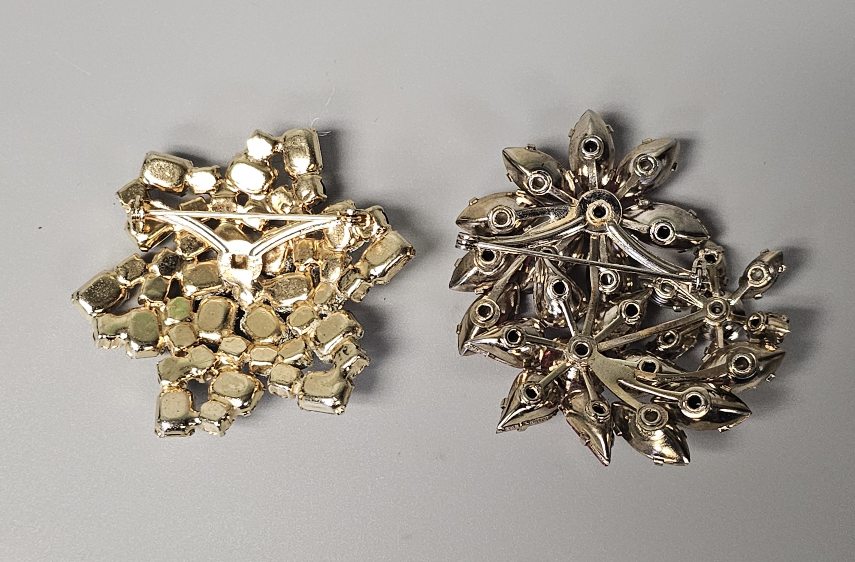 Costume Jewelry Brooches Inc St. John