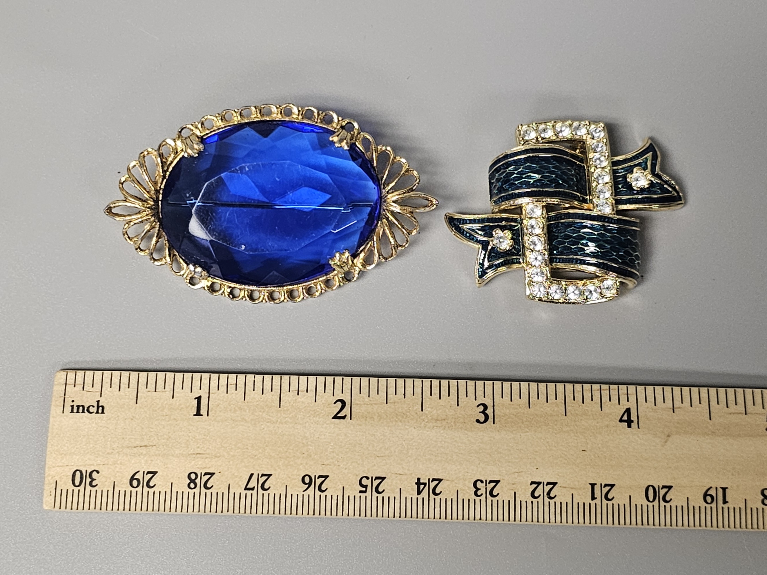Costume Jewelry Brooches Inc St. John