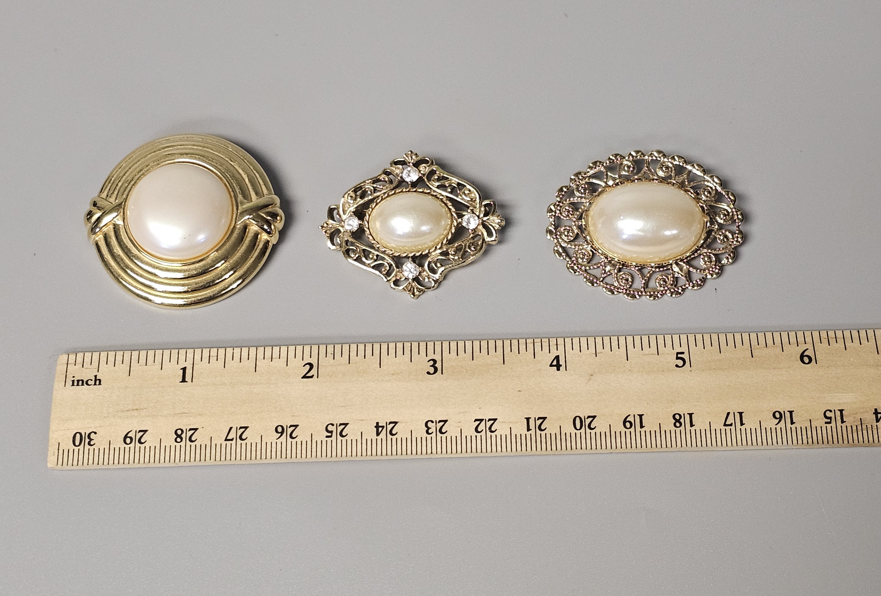 Vintage Costume Jewelry Brooches Inc Napier