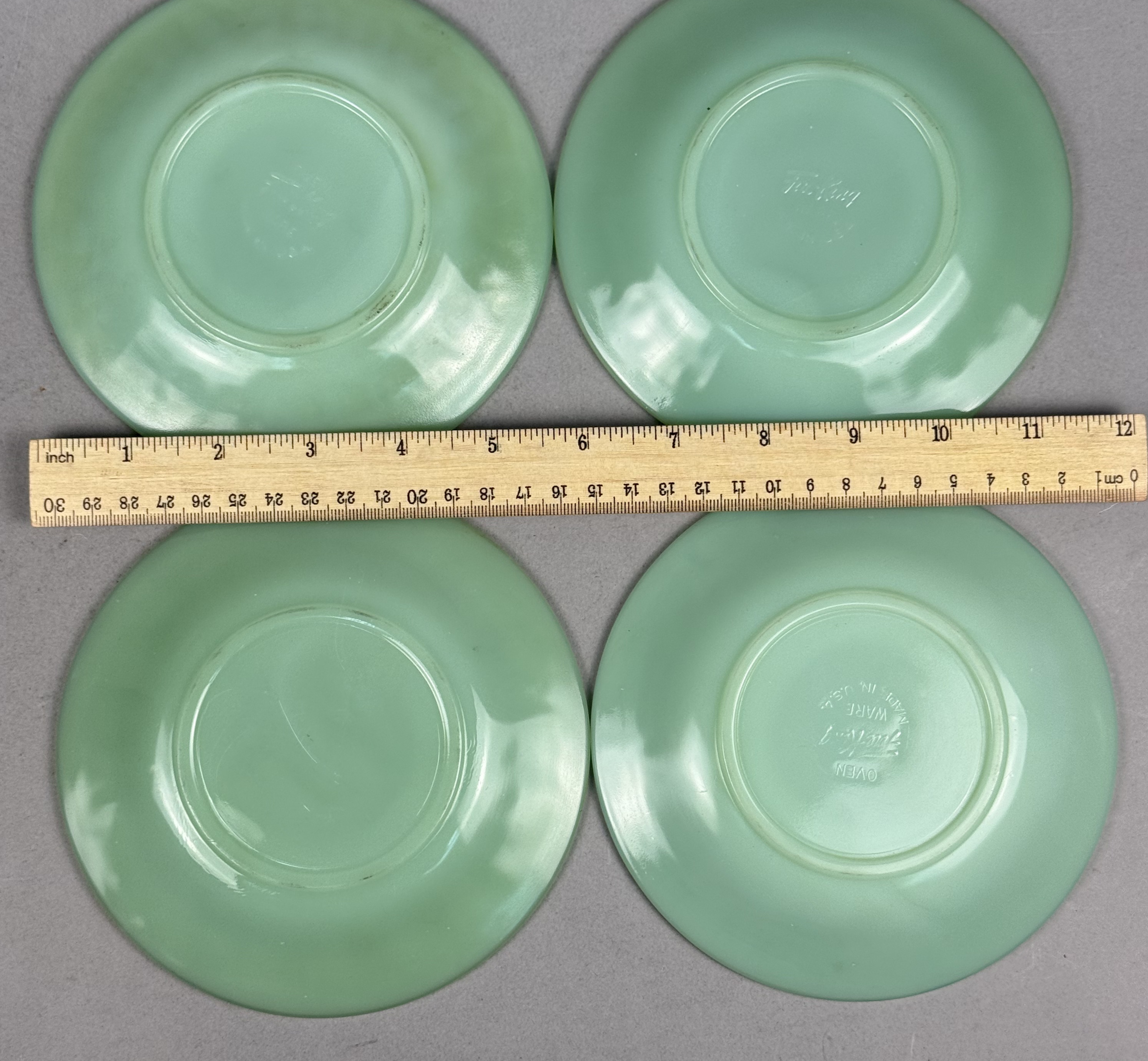 A Set of Fire-King Jane Ray Jadeite Glassware
