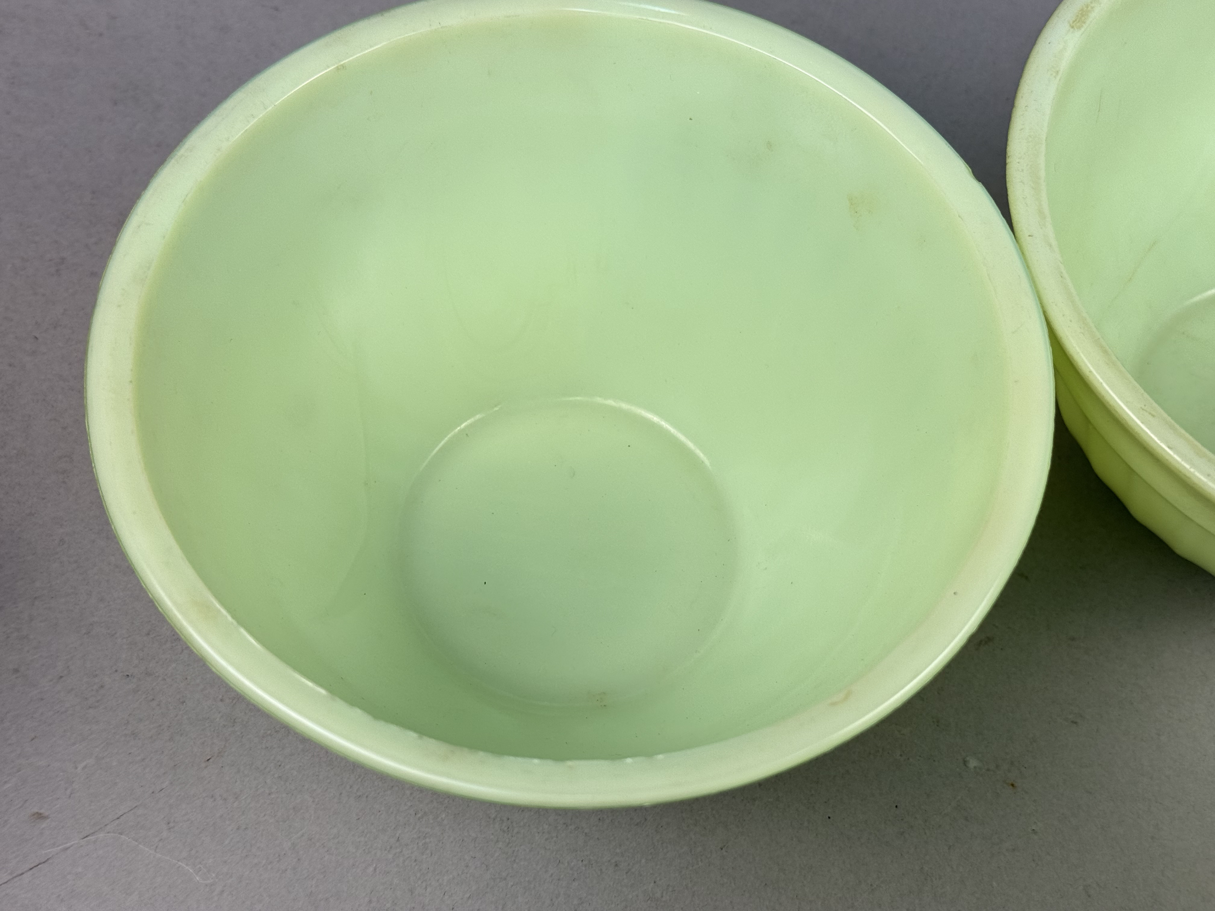 Four Uranium Jadeite Glass Mixing Bowls