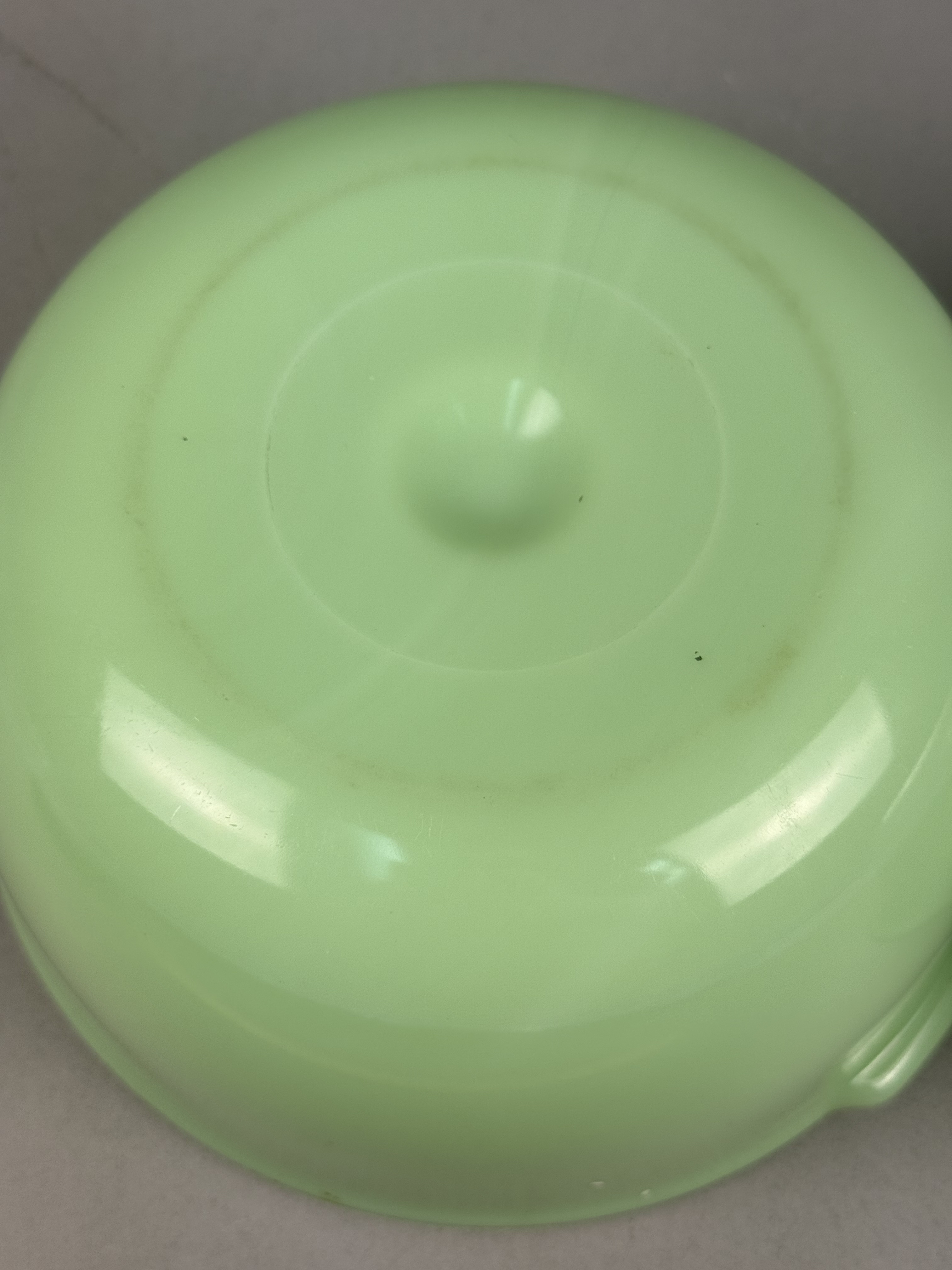 2 Vintage Jadeite Uranium Glass Mixer Bowls