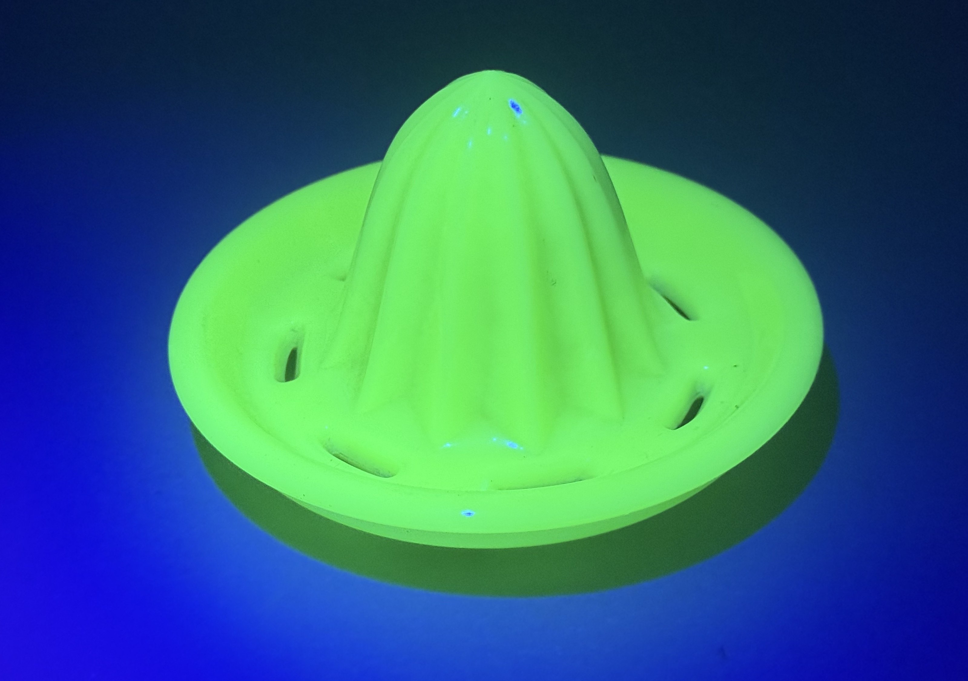 Jadeite Uranium Glass Citrus Reamer Insert