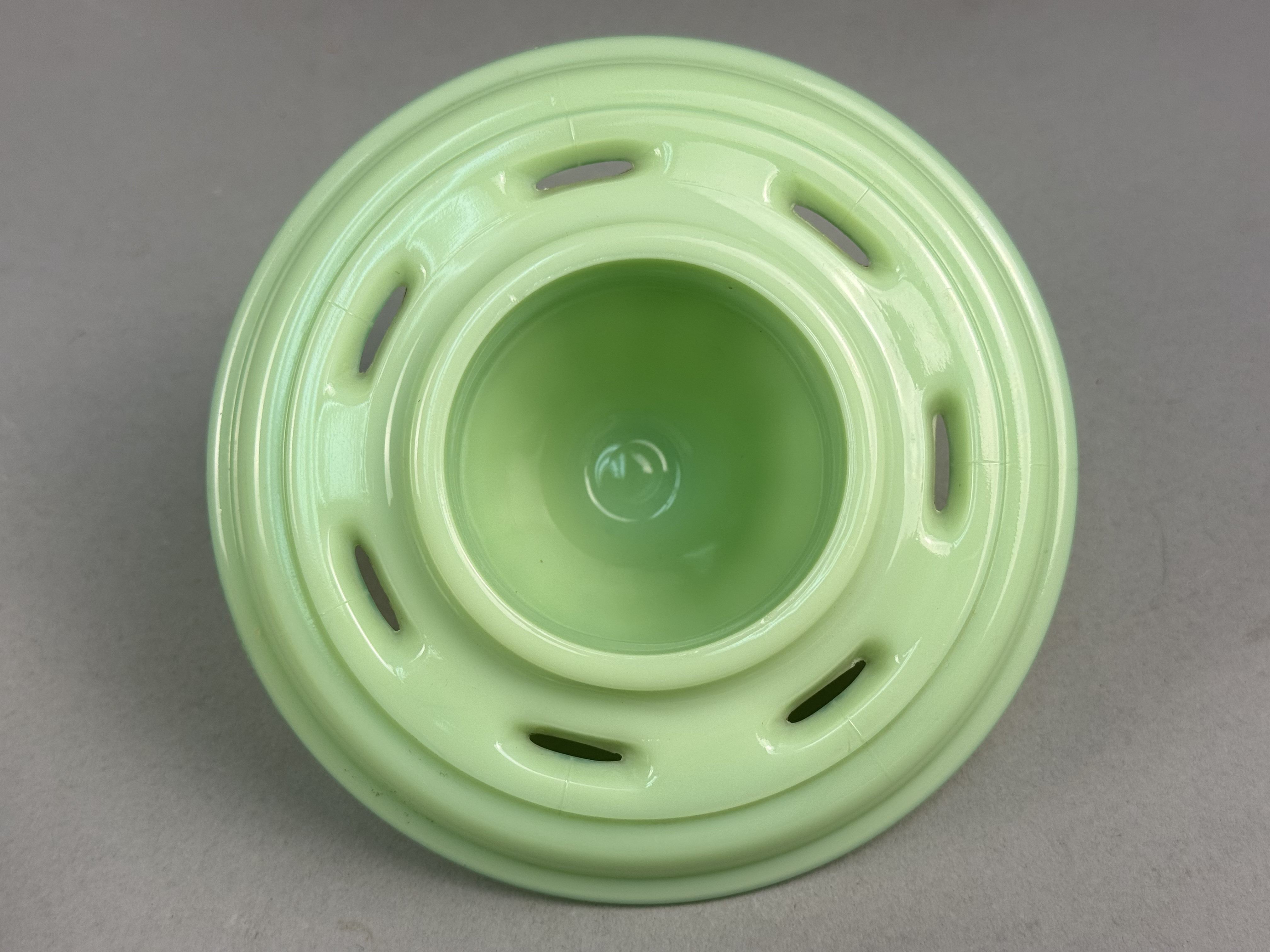 Jadeite Uranium Glass Citrus Reamer Insert