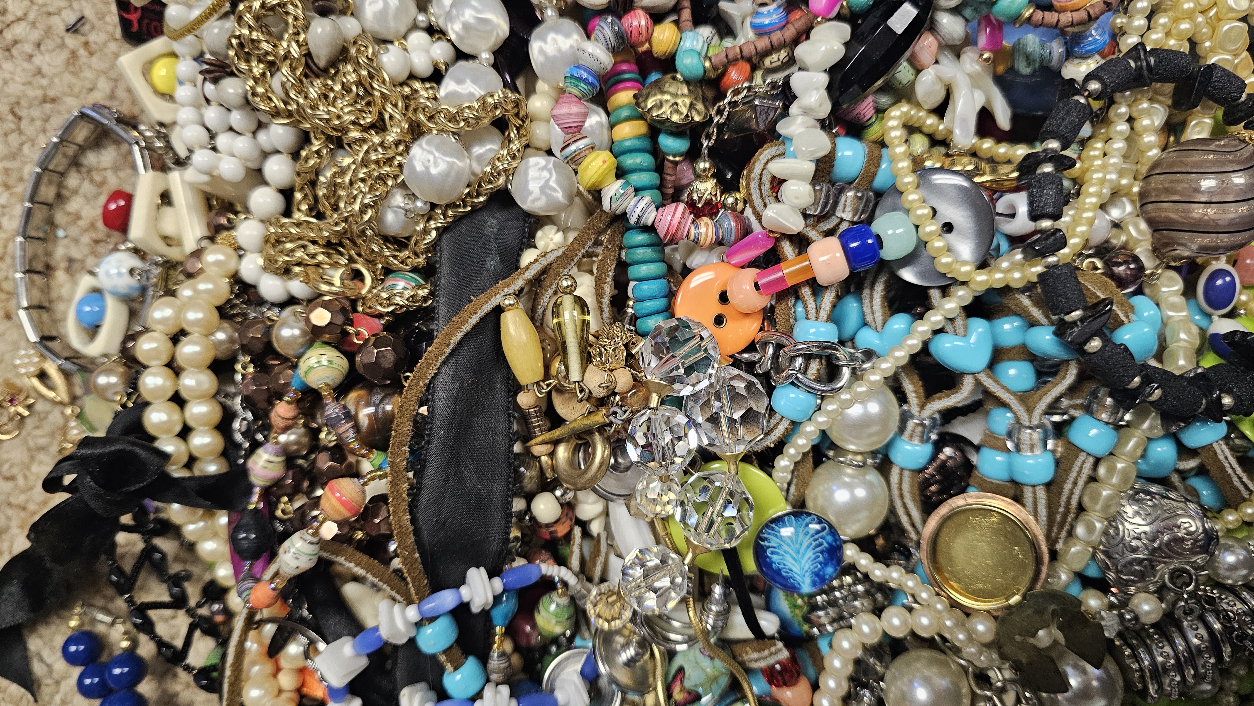 Costume Jewelry Grab Bag 6lbs+