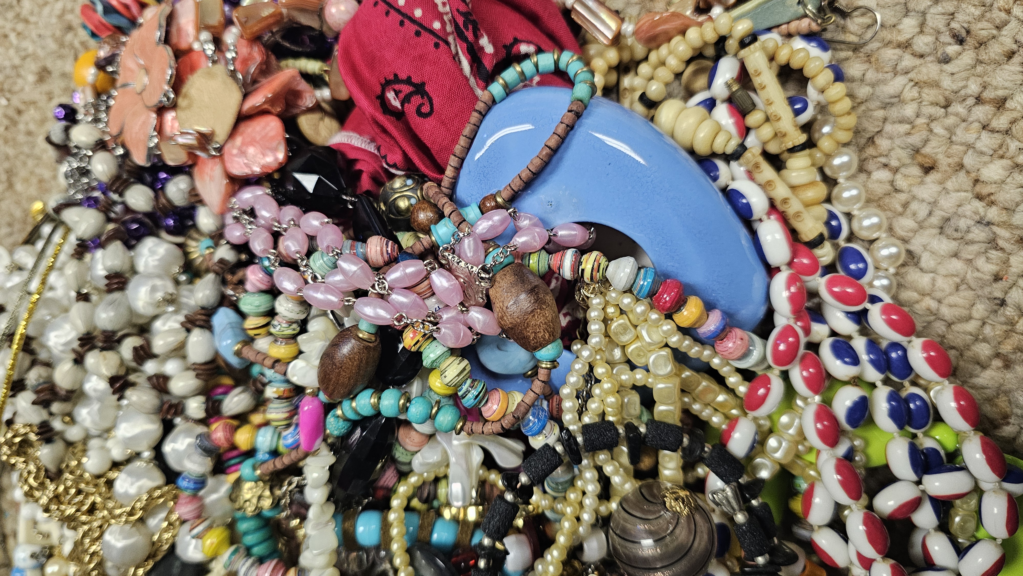 Costume Jewelry Grab Bag 6lbs+