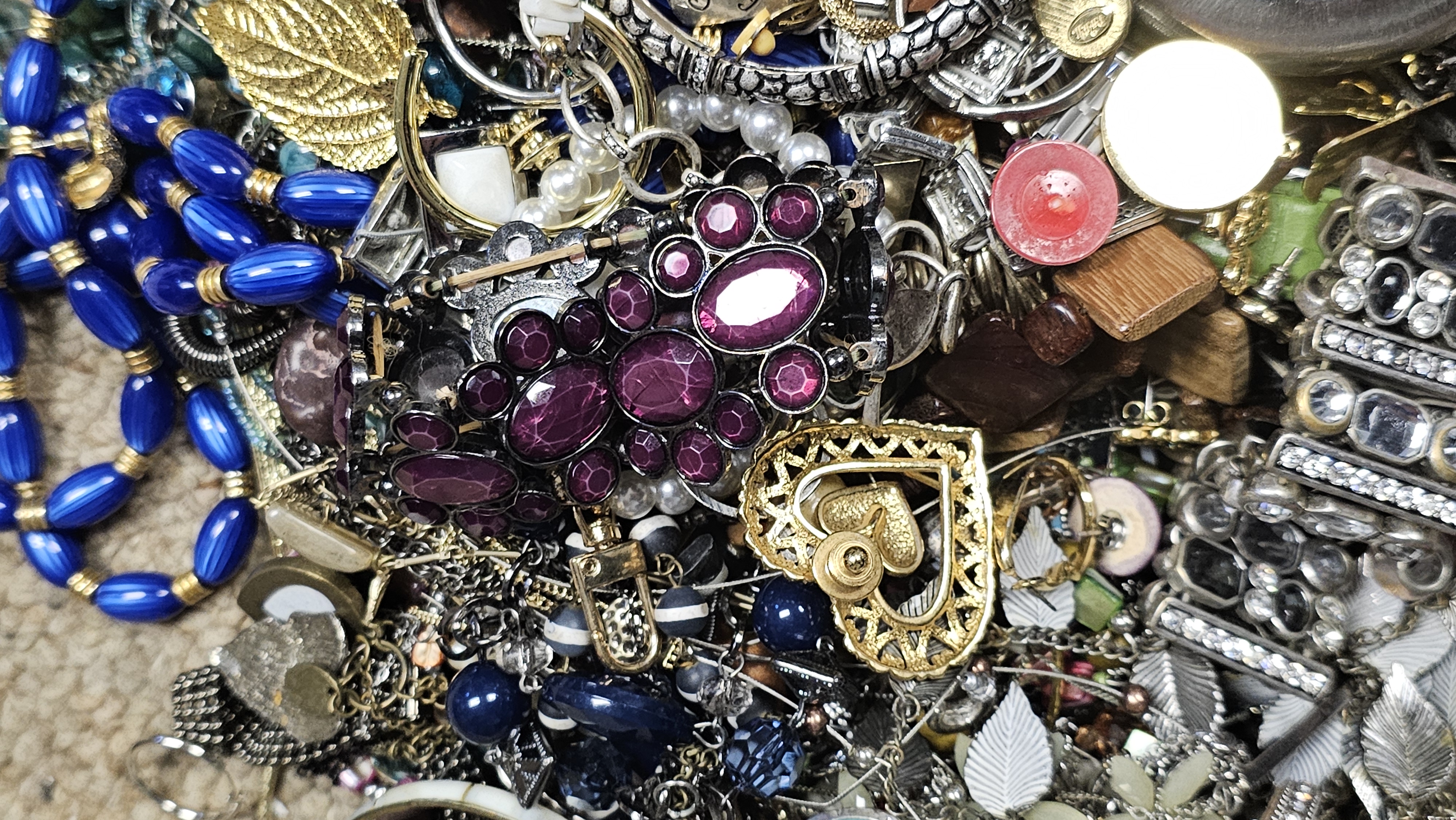 Costume Jewelry Grab Bag 9lbs+