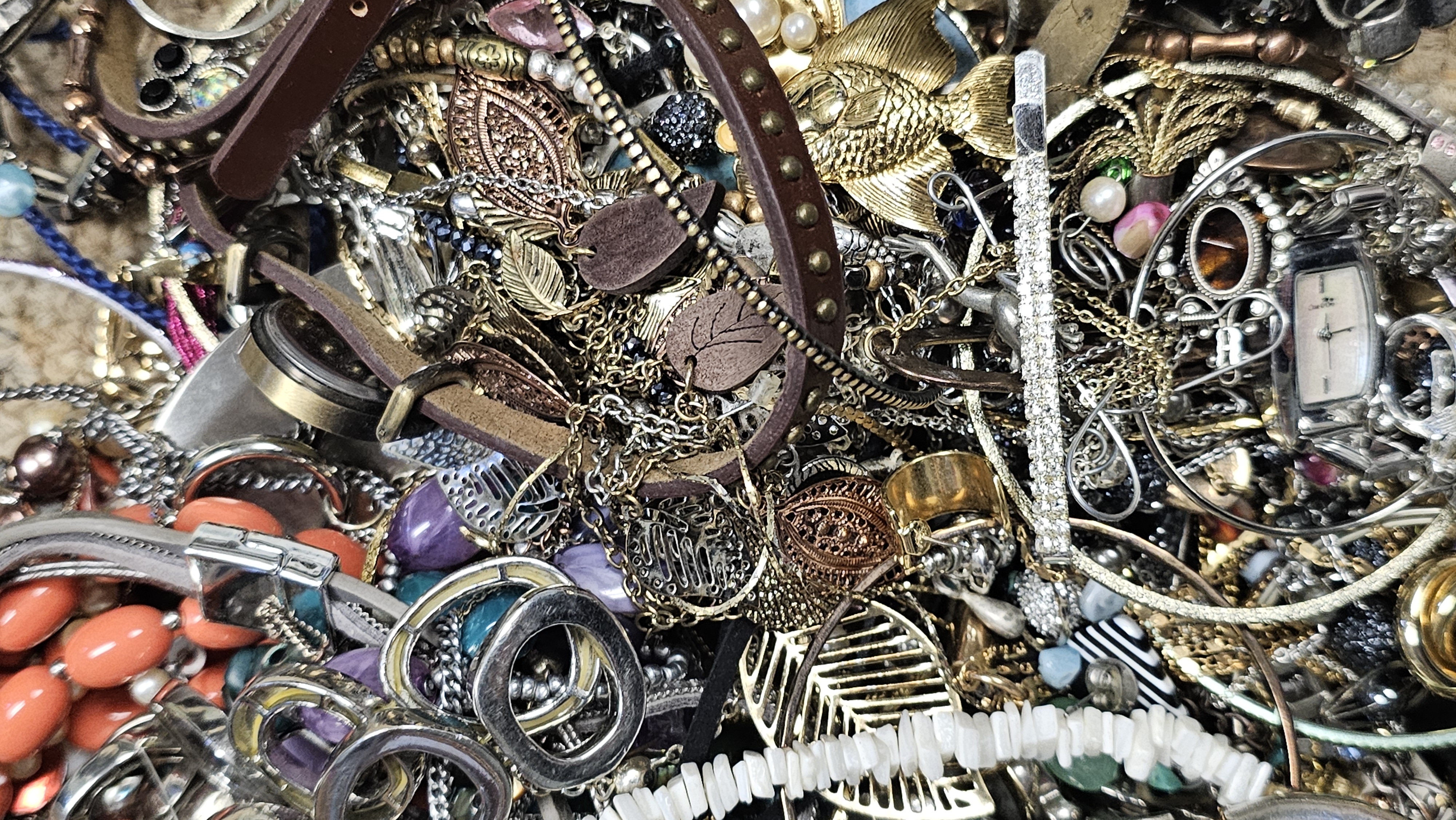 Costume Jewelry Grab Bag 9lbs+