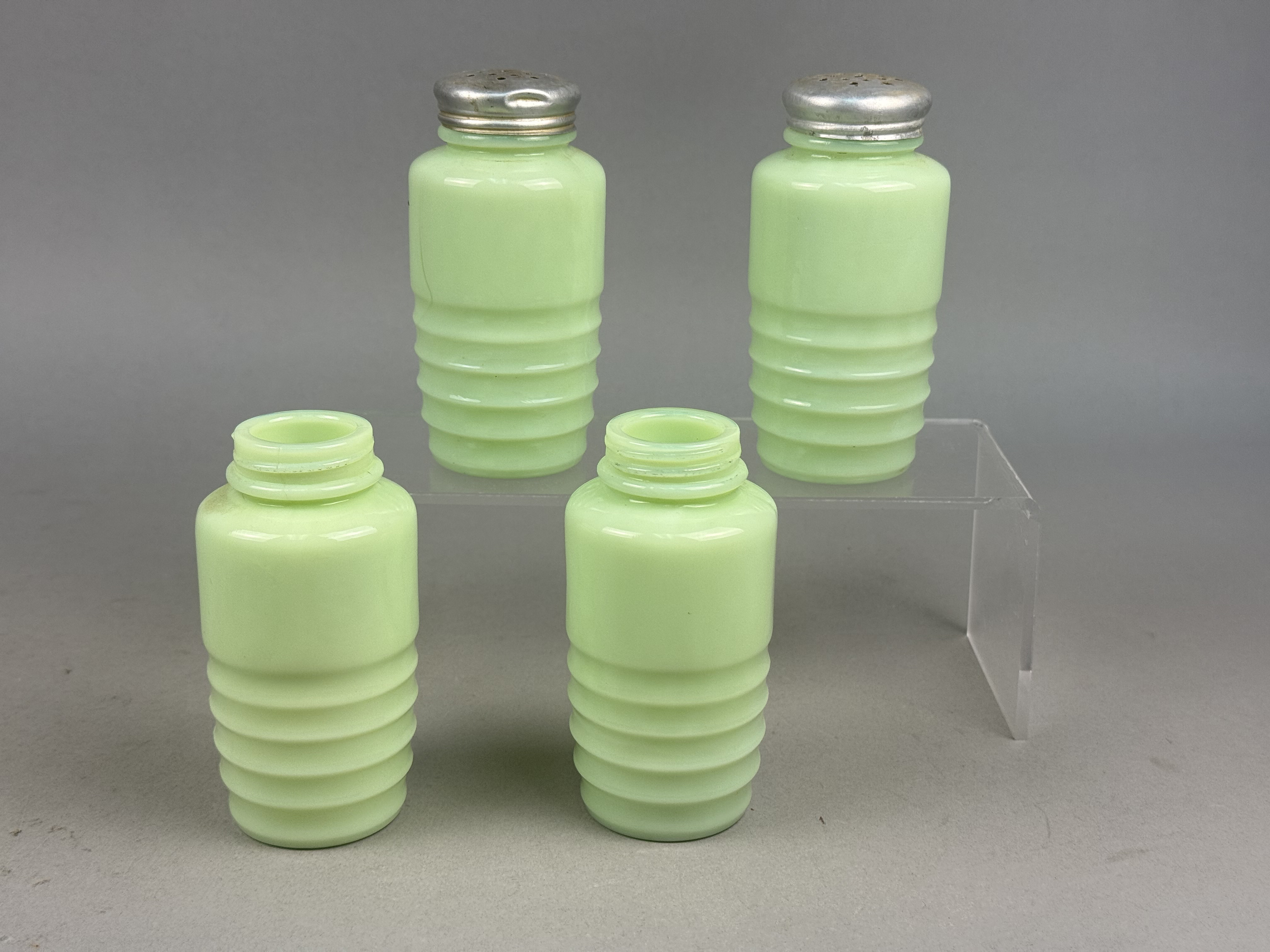 Four Uranium Jadeite Glass Beehive Shakers