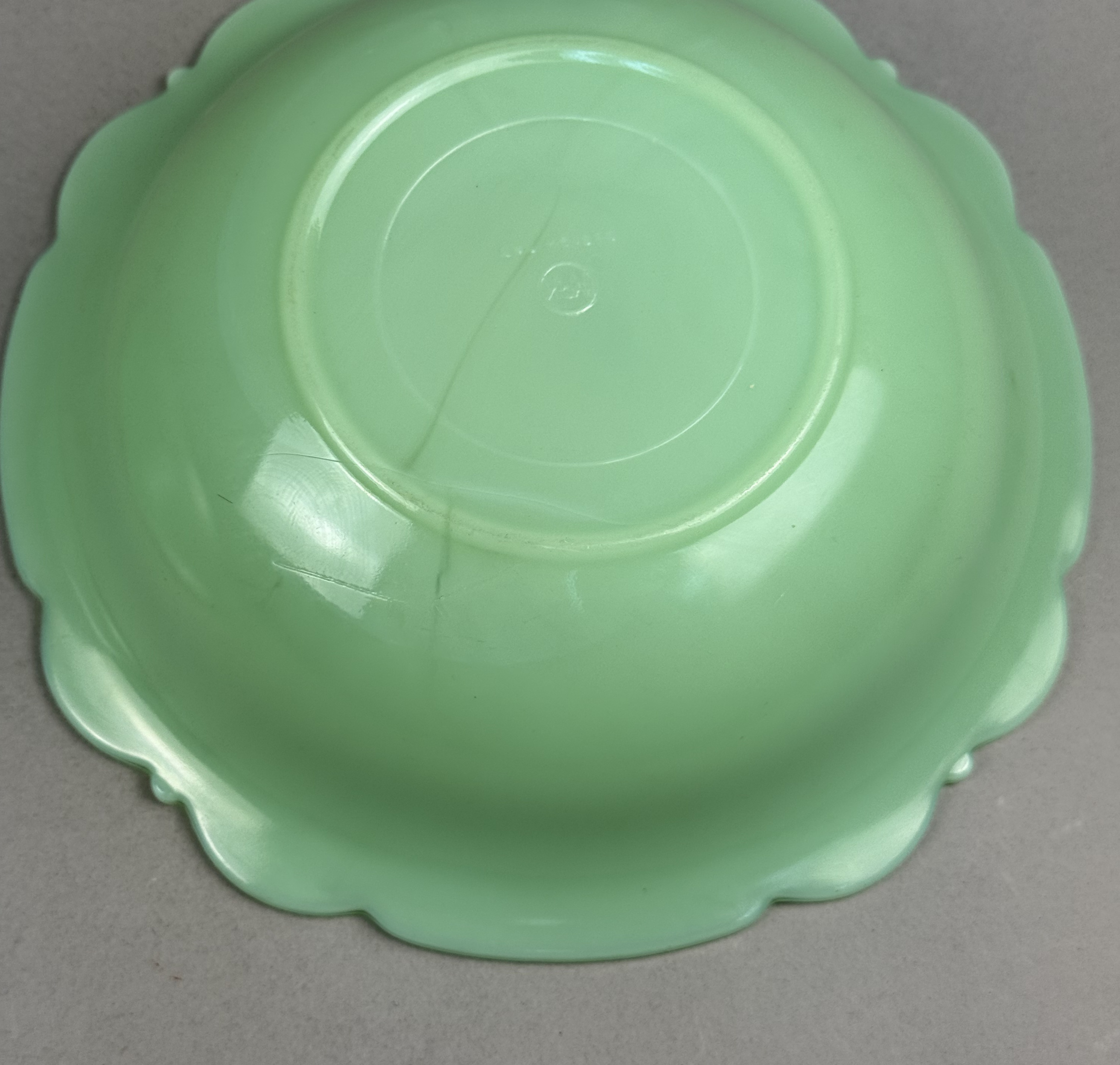 McKee Glass Jadeite Uranium Glass Bowls