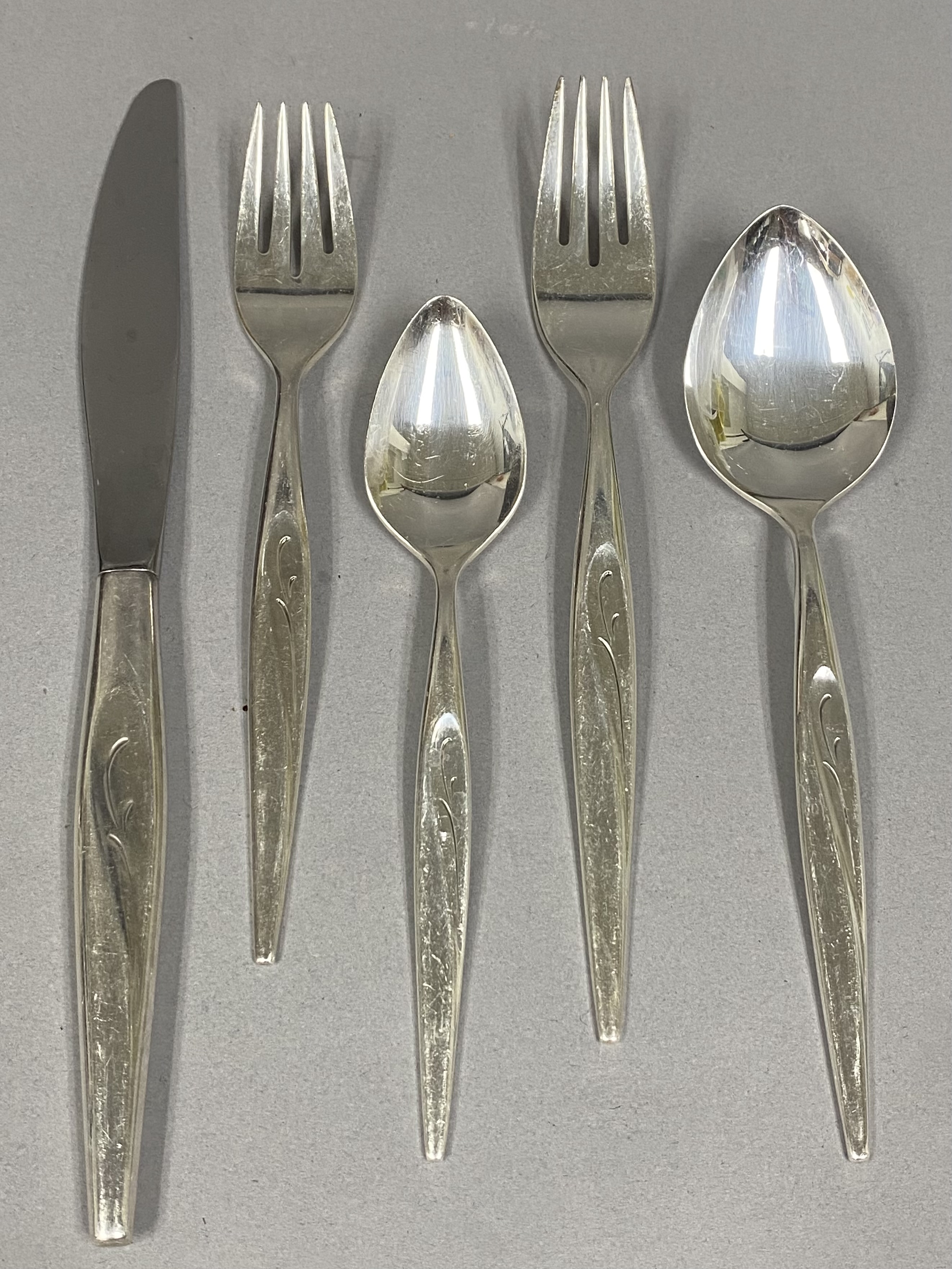 Oneida Community Flight Pattern Silverplate Flatware