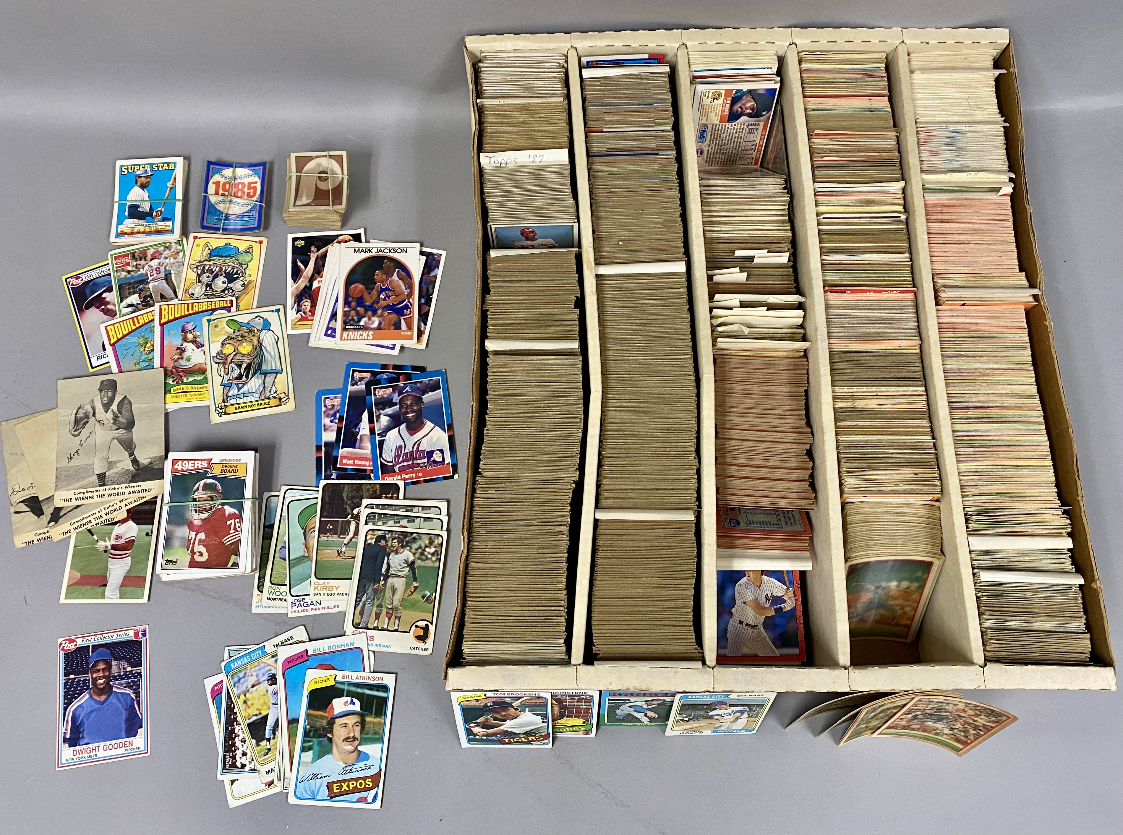 Vintage Sports Trading Cards & Ephemera