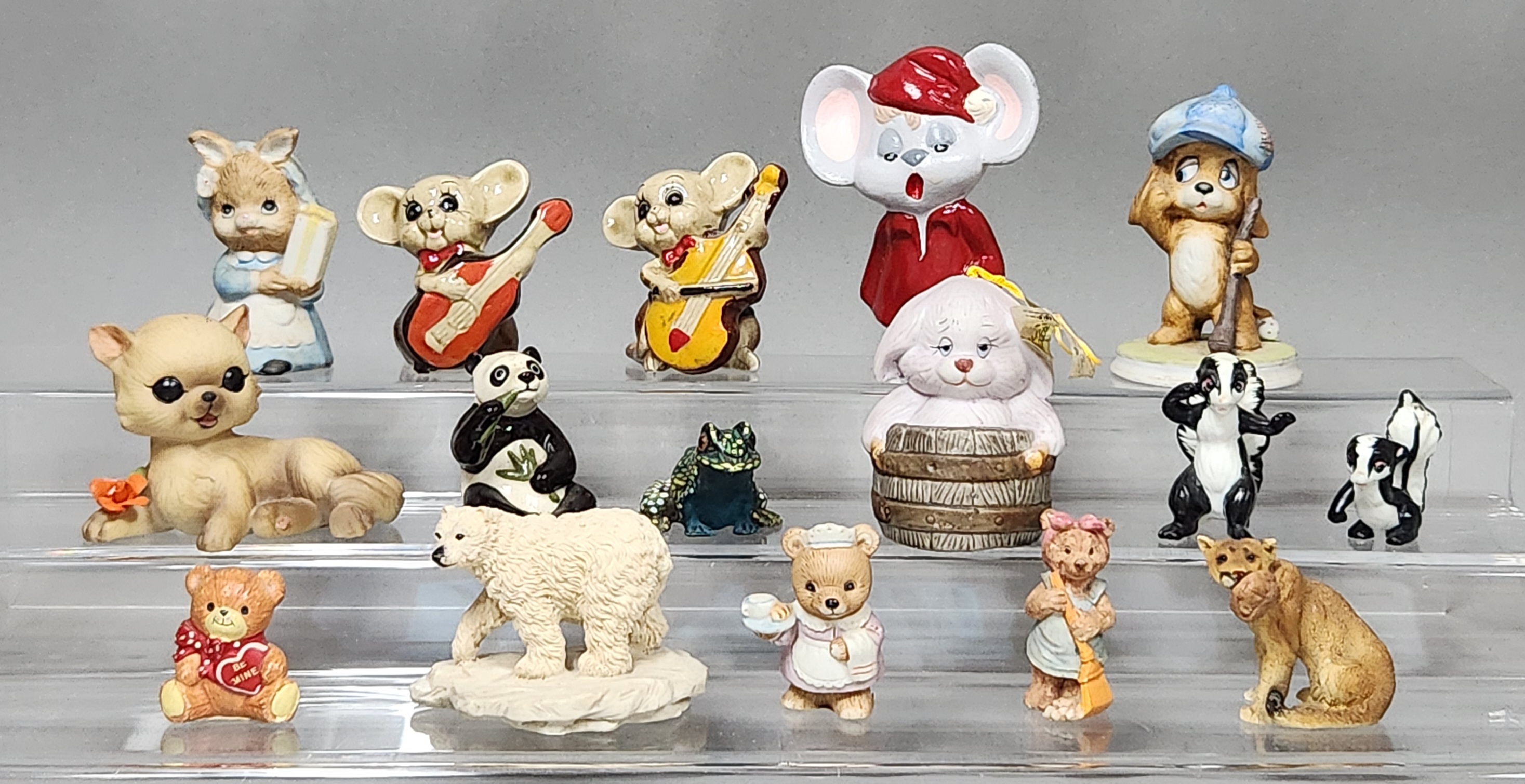 Animal Figurines Inc Bronson Collections
