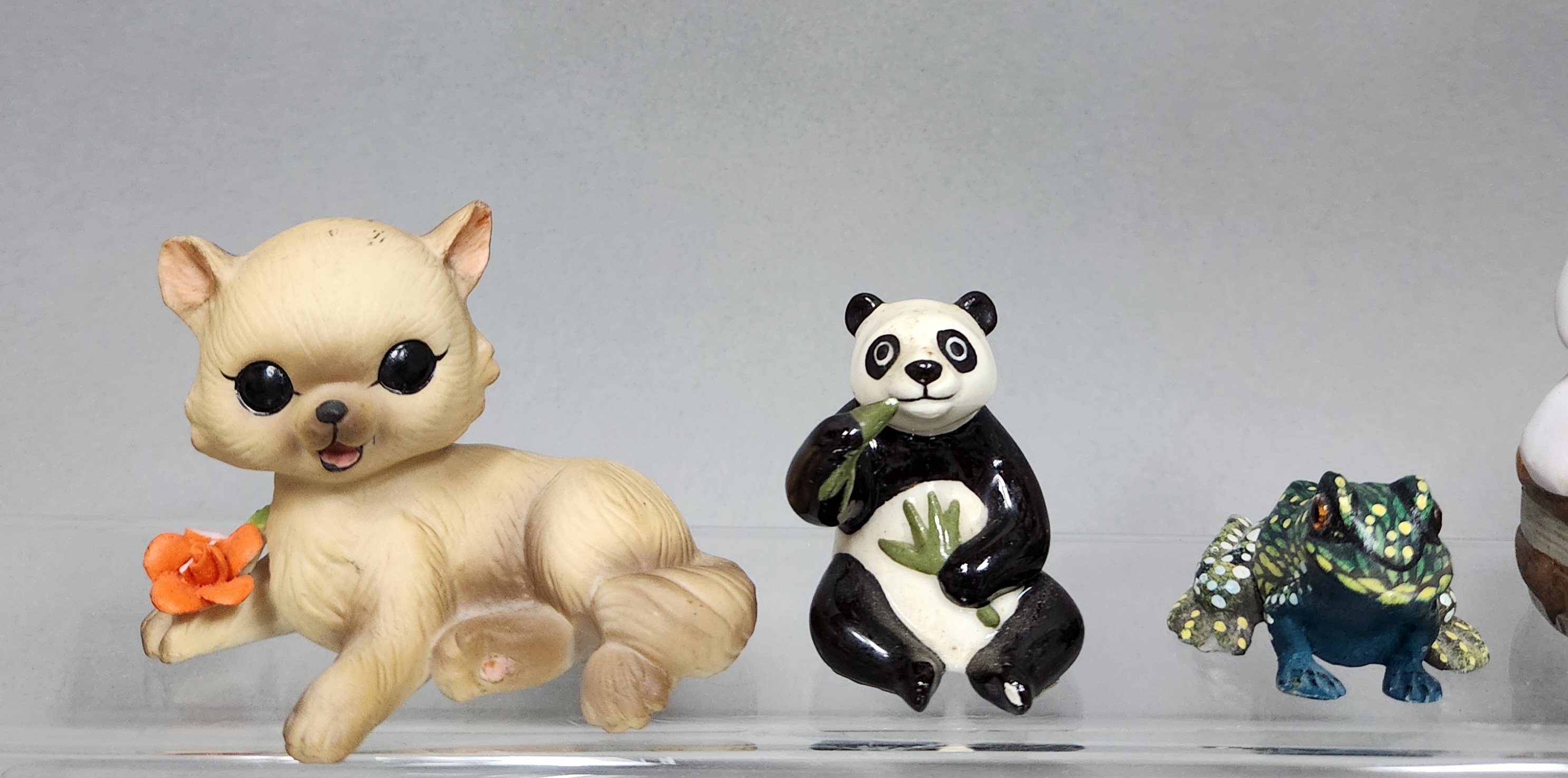 Animal Figurines Inc Bronson Collections