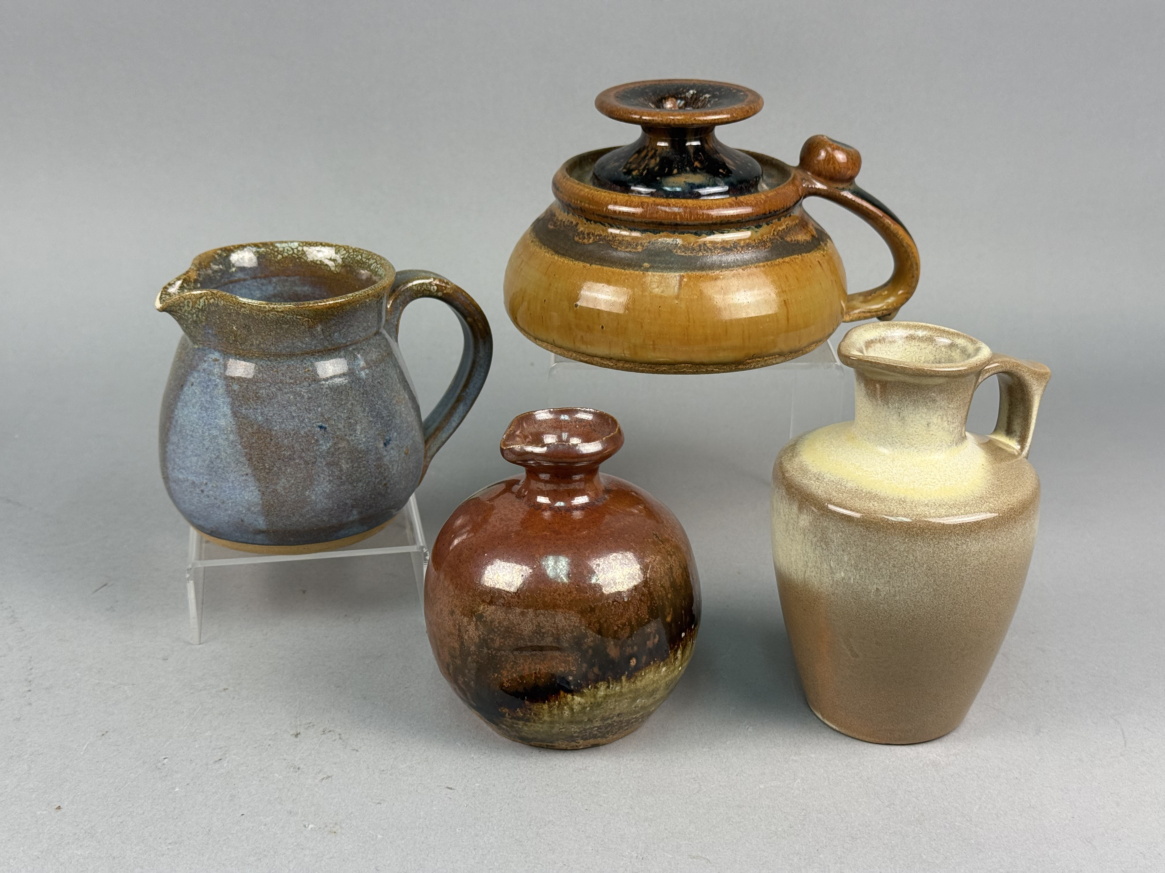 Art & Studio Pottery Incl Frankoma and Red Duck