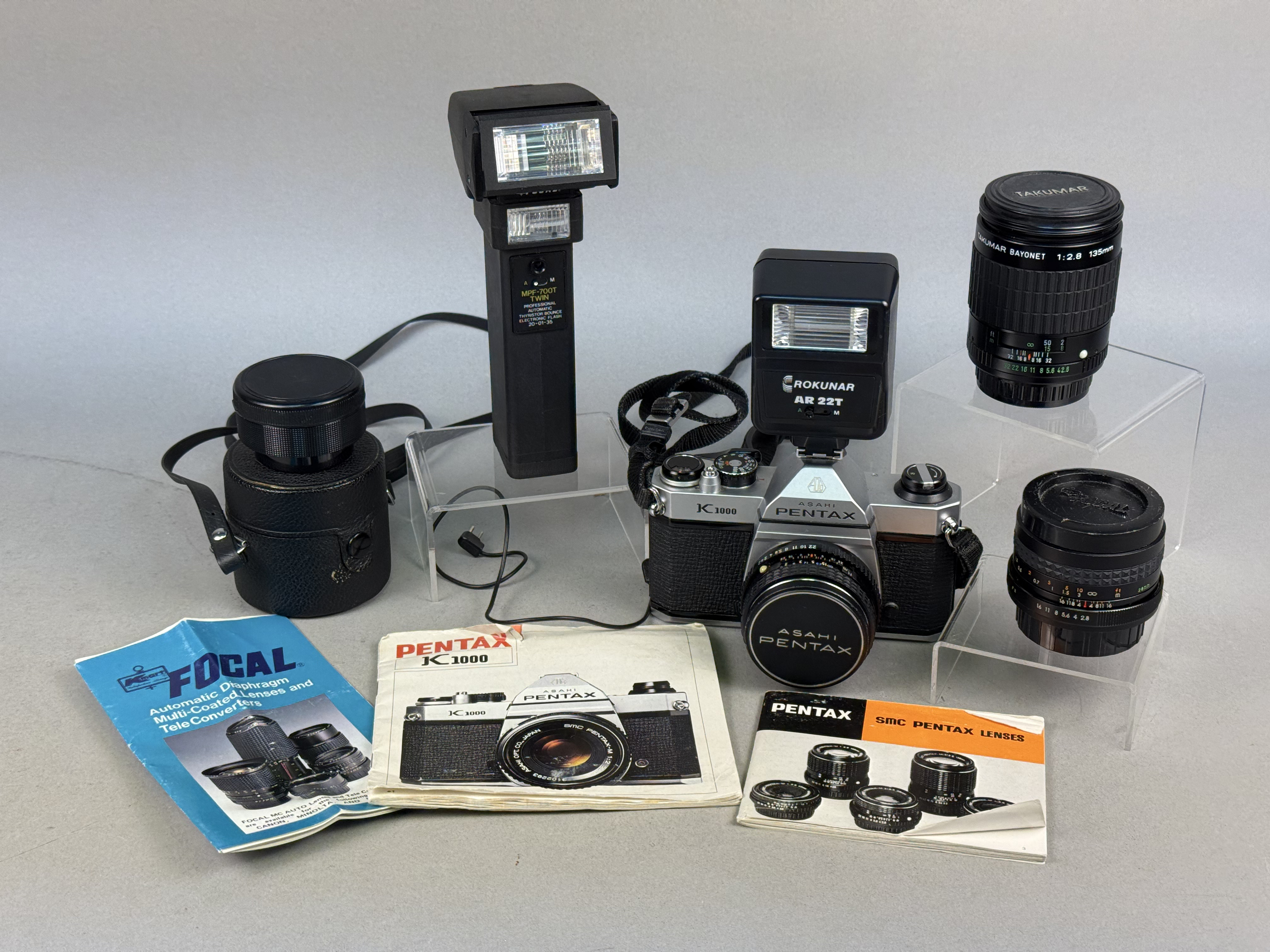 Asahi Pentax K1000 35mm SLR Camera Equipment