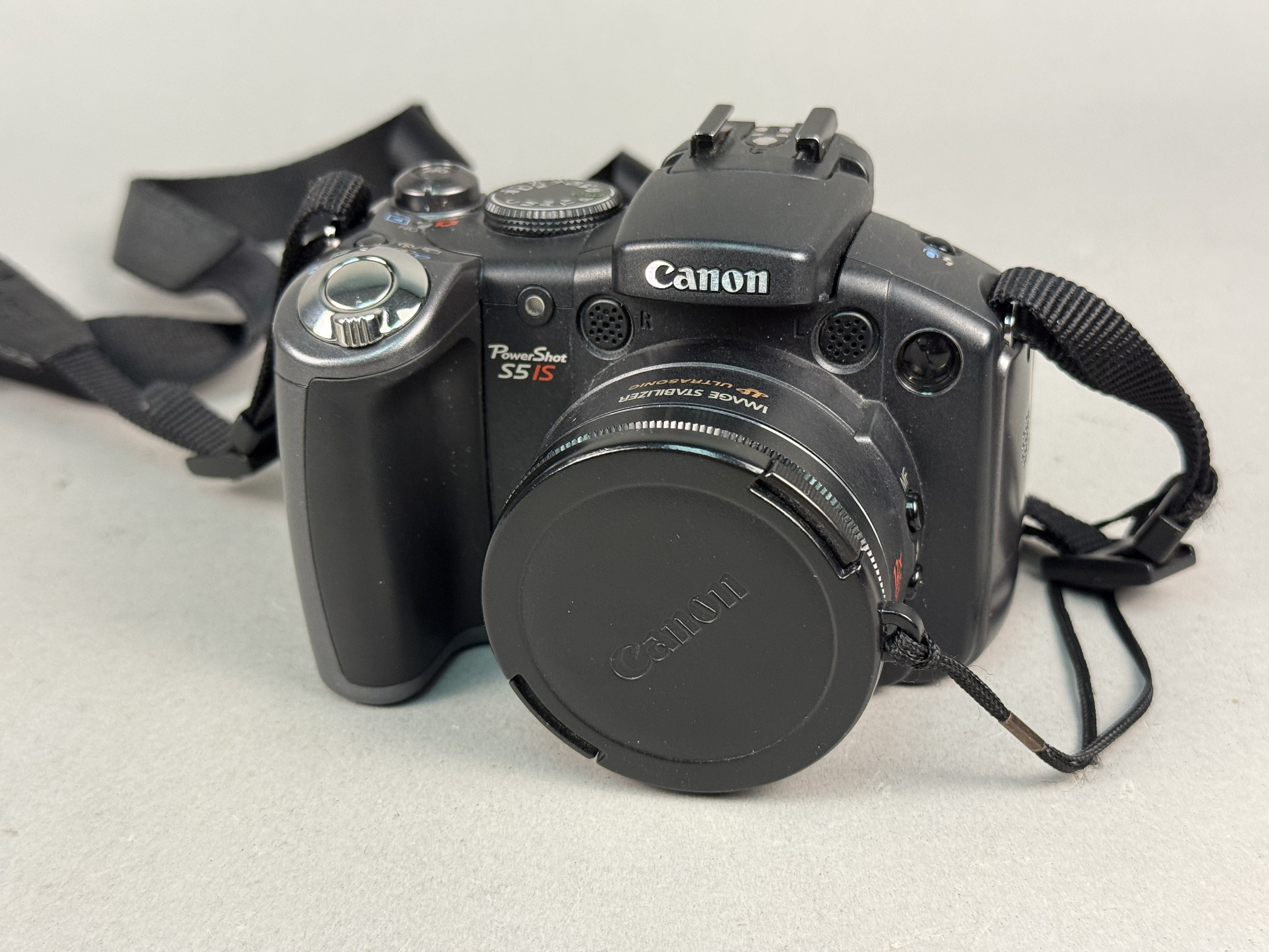 Canon PowerShot S5 IS Digital Camera