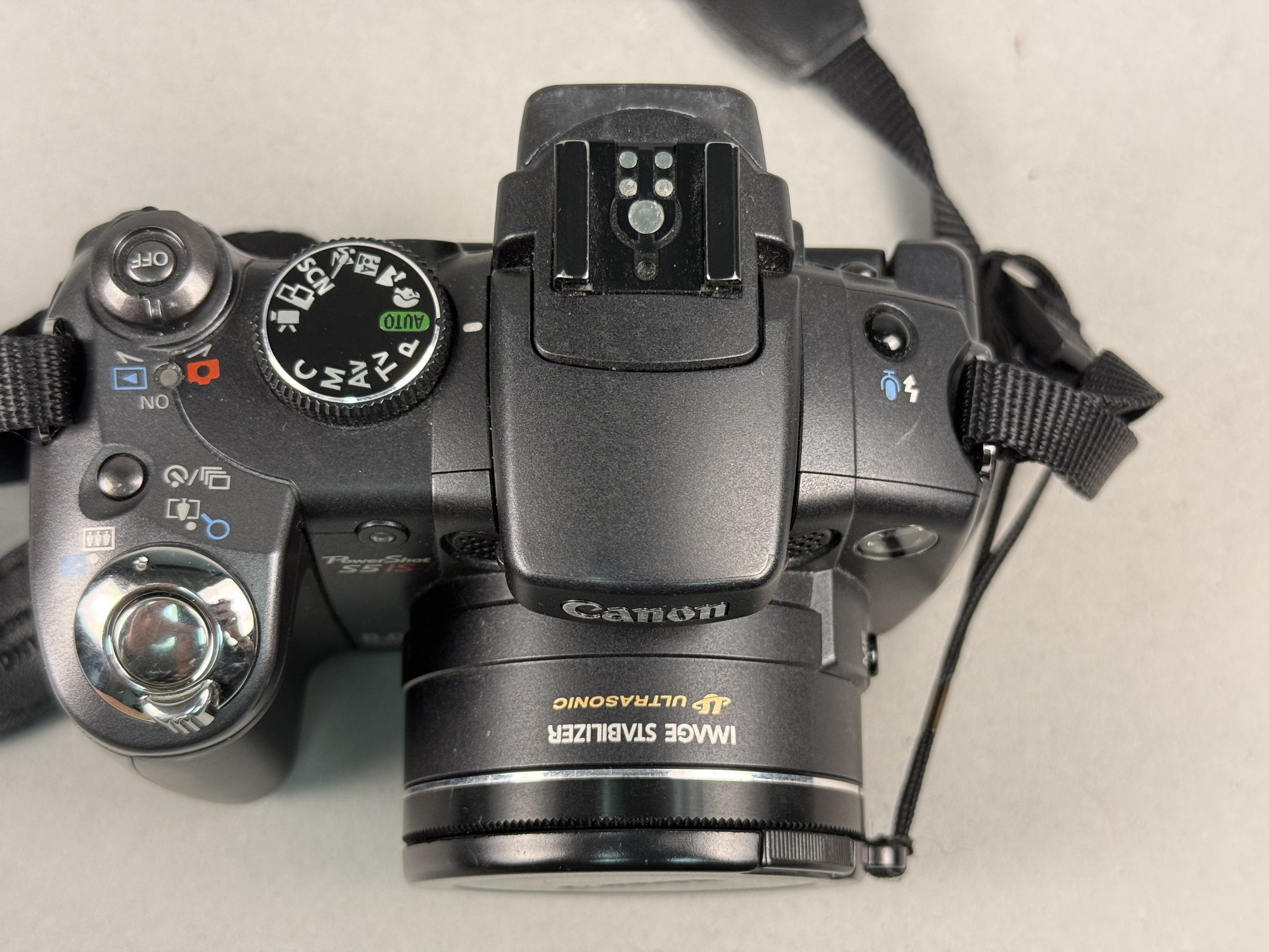 Canon PowerShot S5 IS Digital Camera