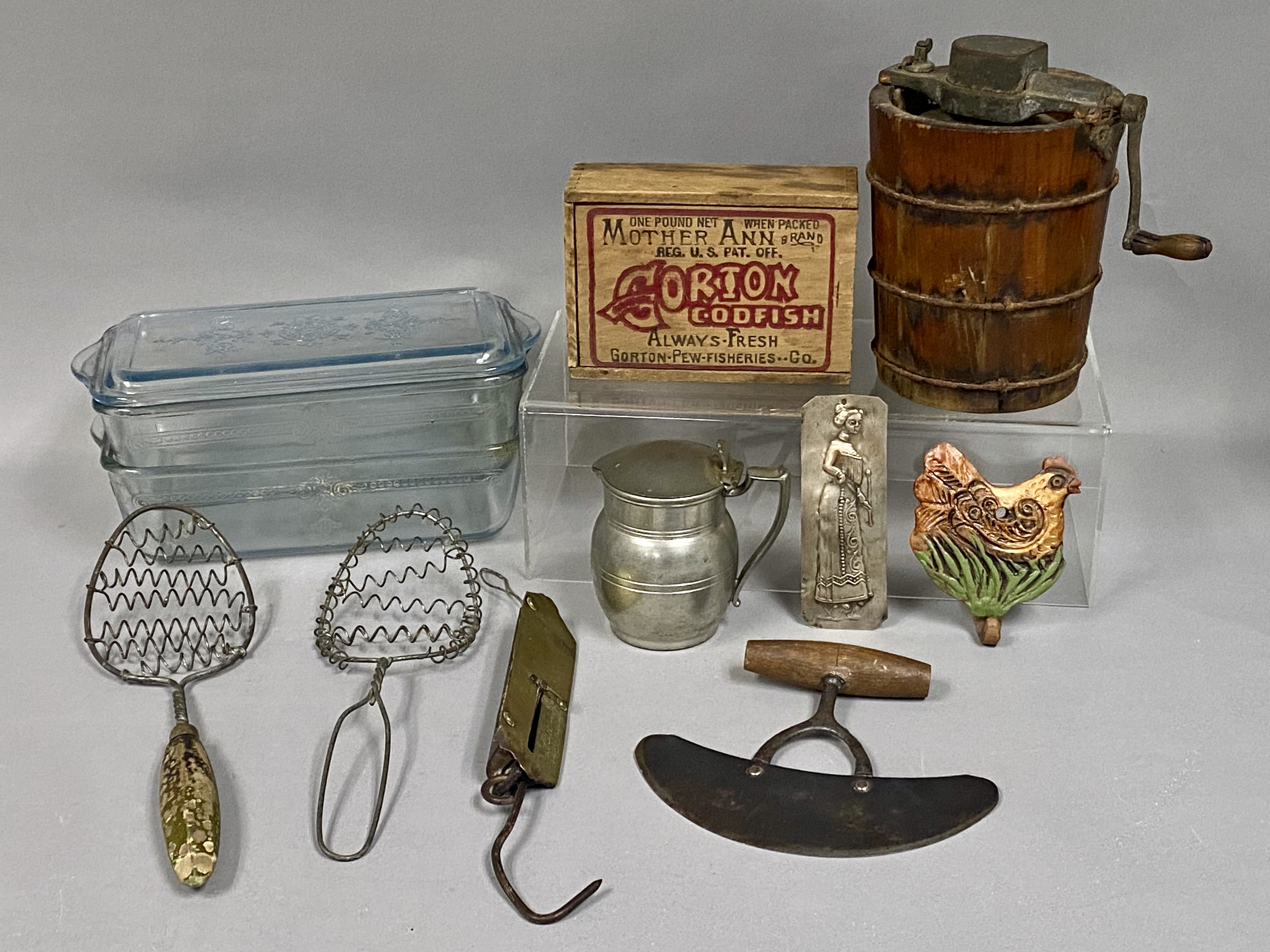 Vintage American Kitchenware & Household Items