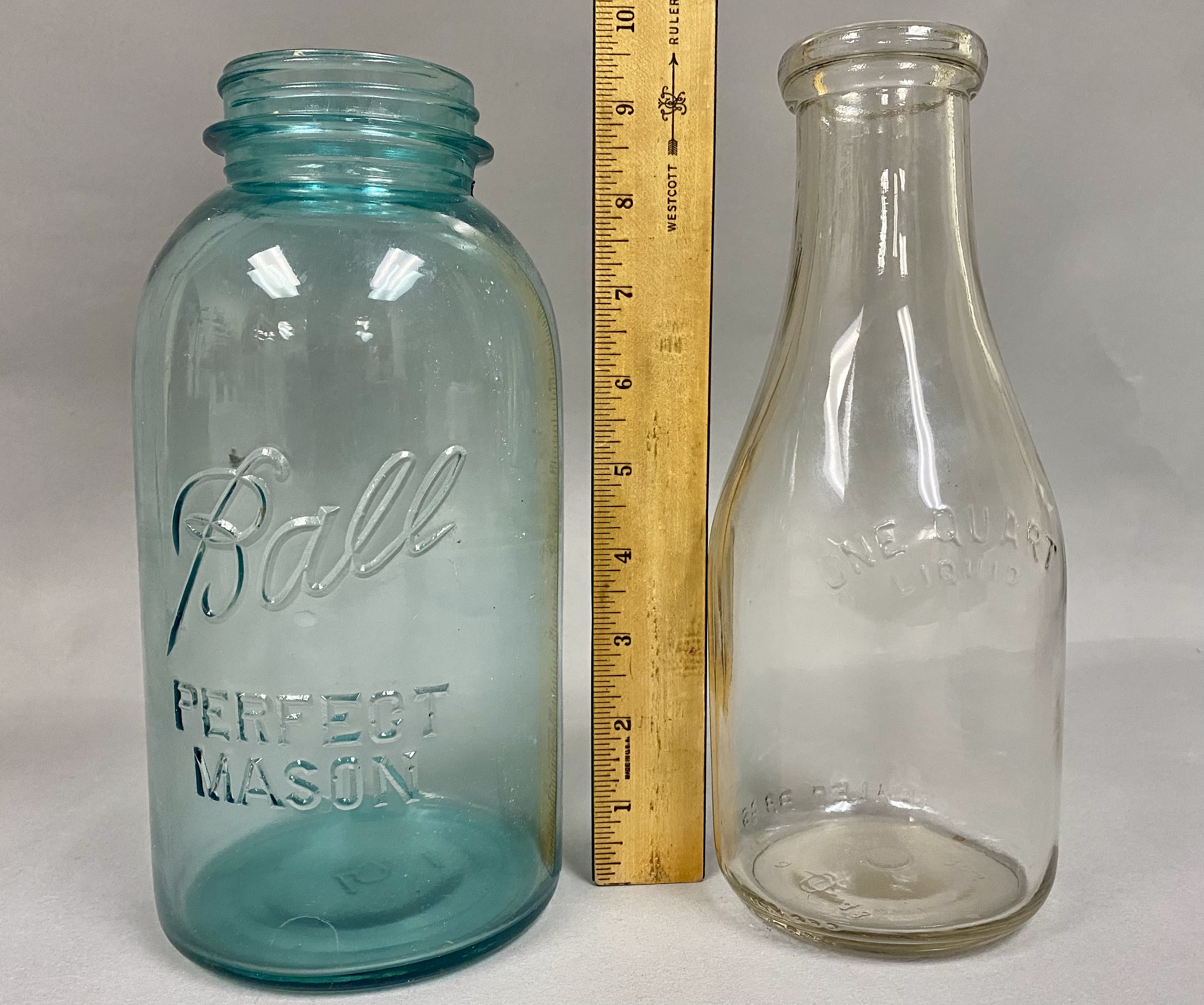 Glass & Stoneware Bottles Inc Ball & Victoria-Brunnen