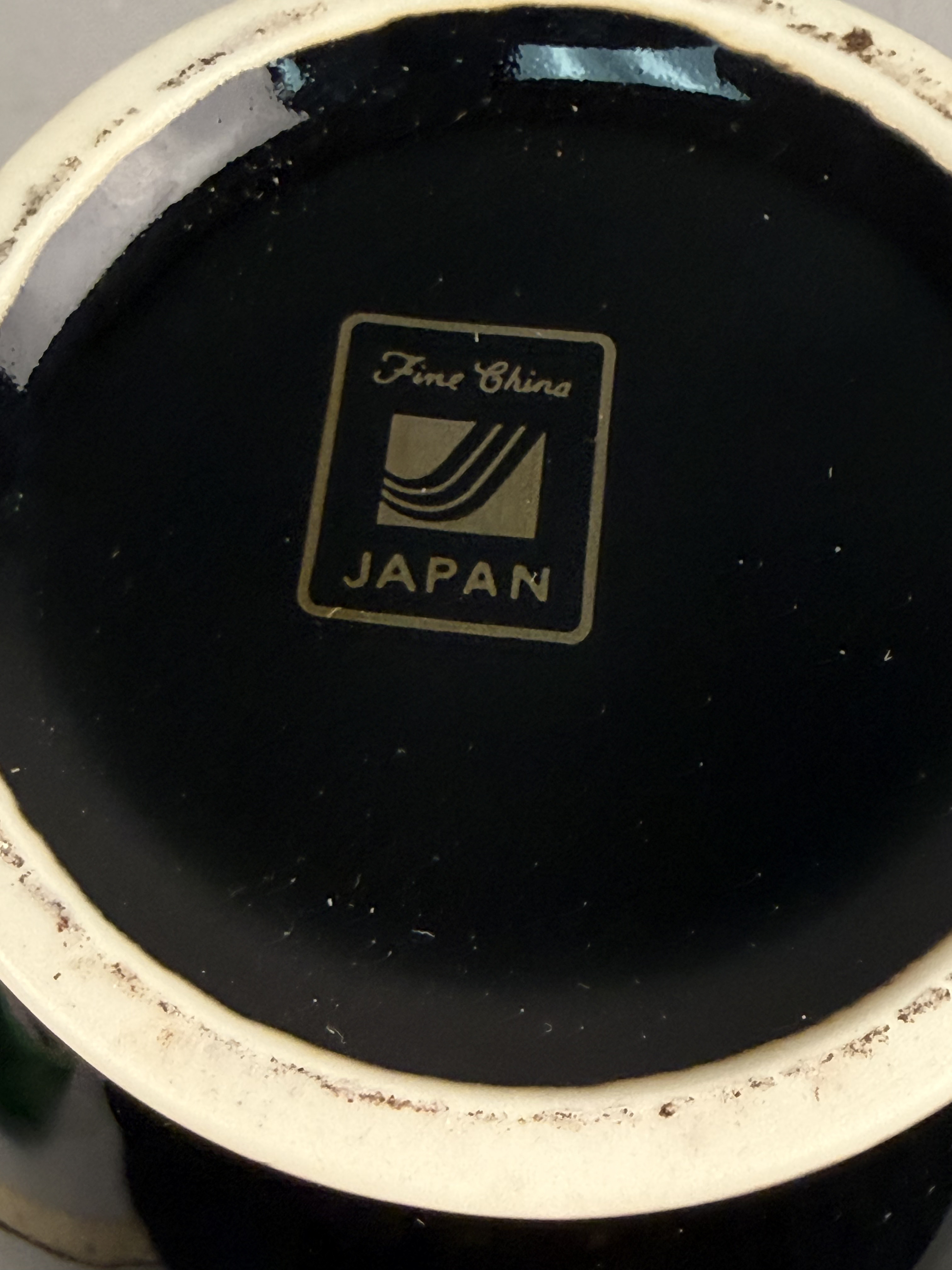 Japanese Black Glazed Porcelain Vase Crane Motif