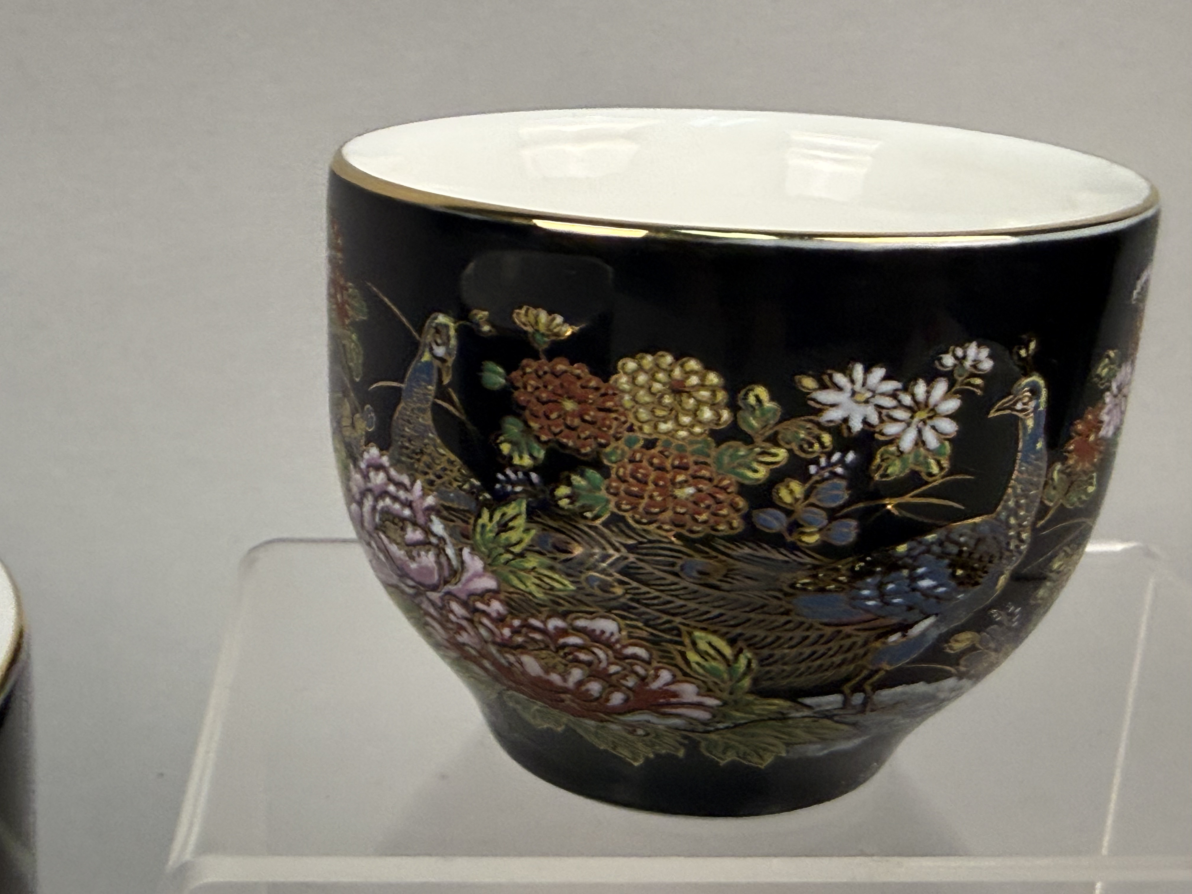 4 Japanese Porcelain Peacock Sake or Tea Cups