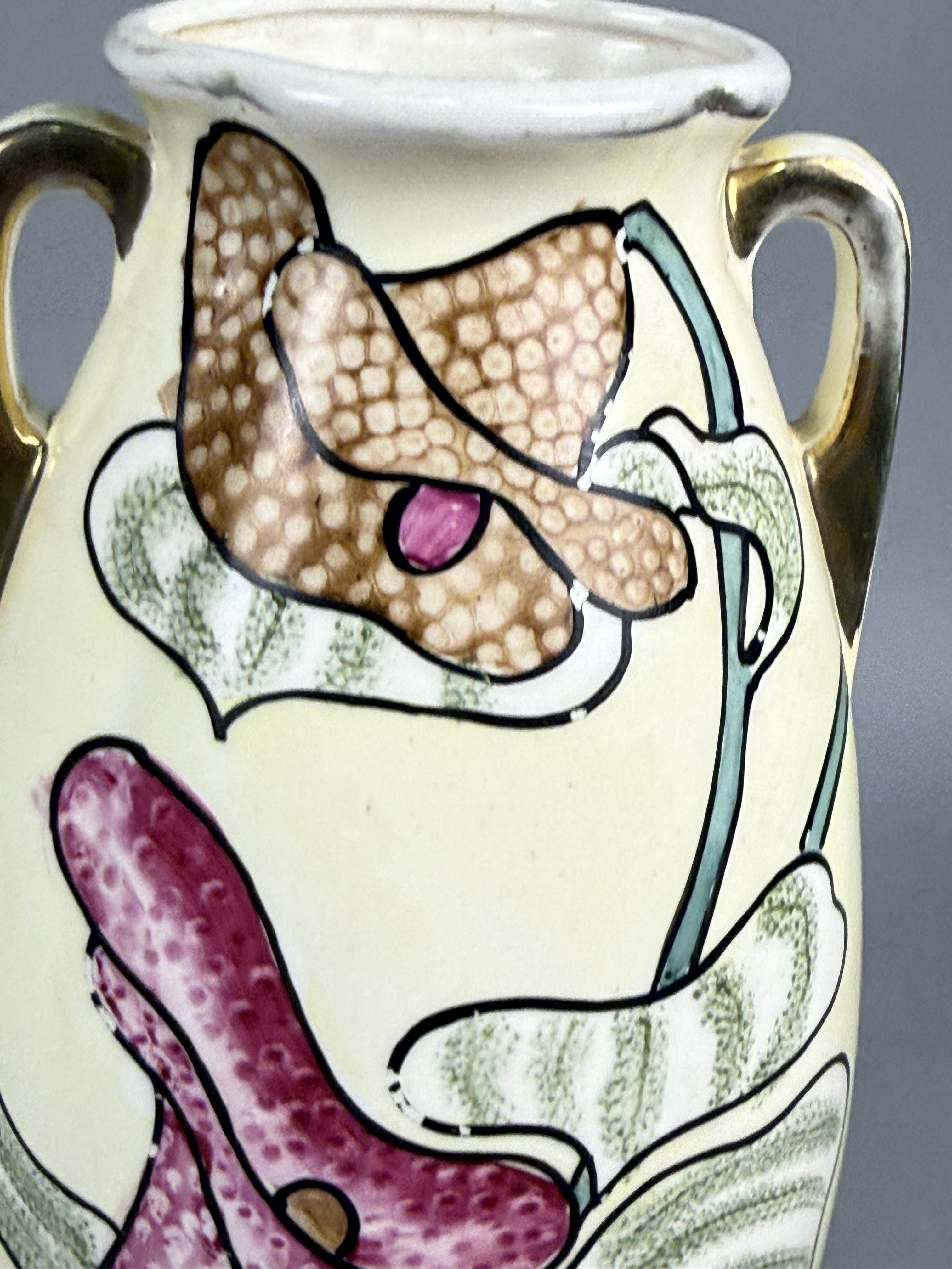 Royal Nishiki Nippon Art Nouveau Ceramic Vase