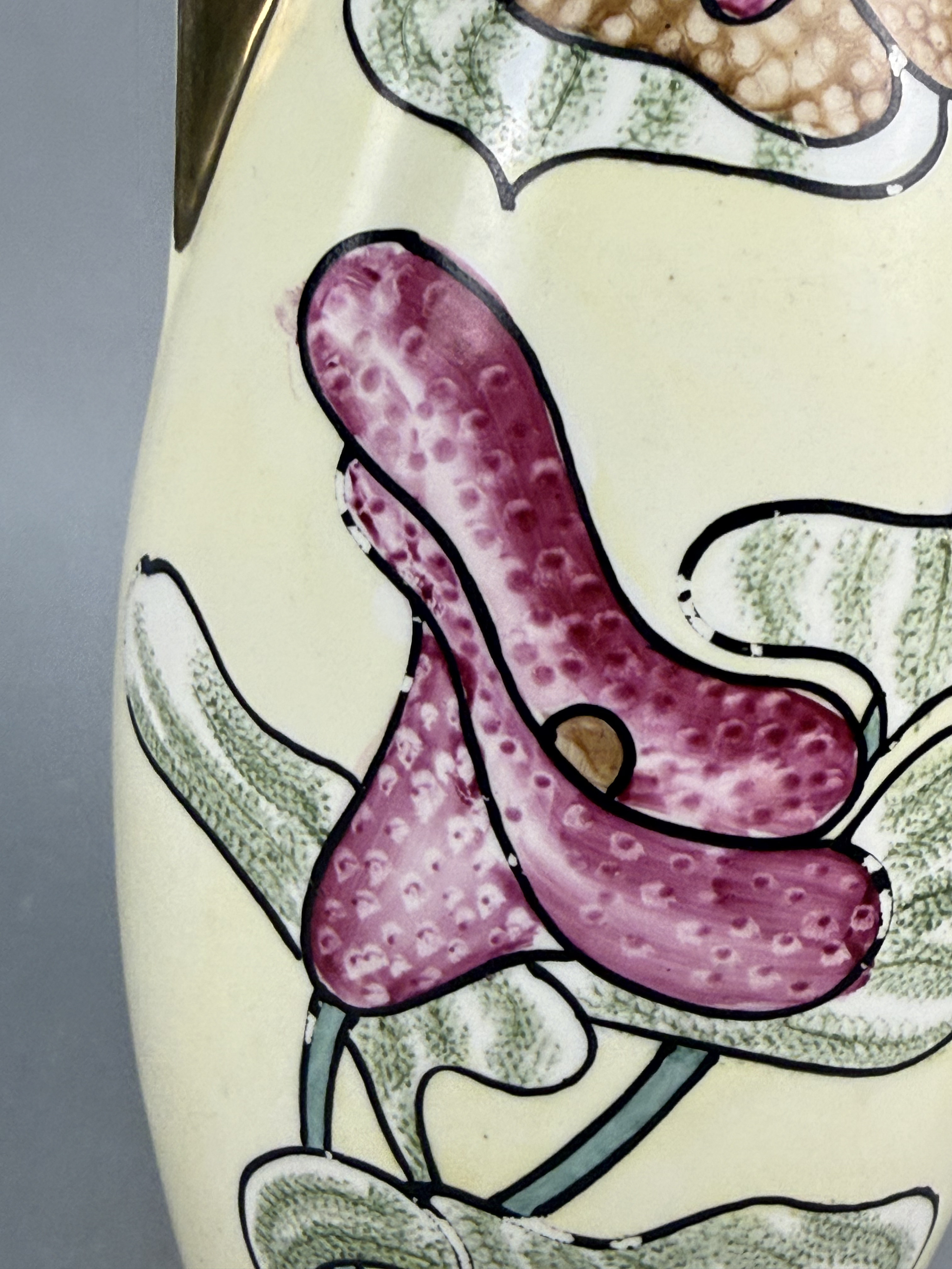 Royal Nishiki Nippon Art Nouveau Ceramic Vase