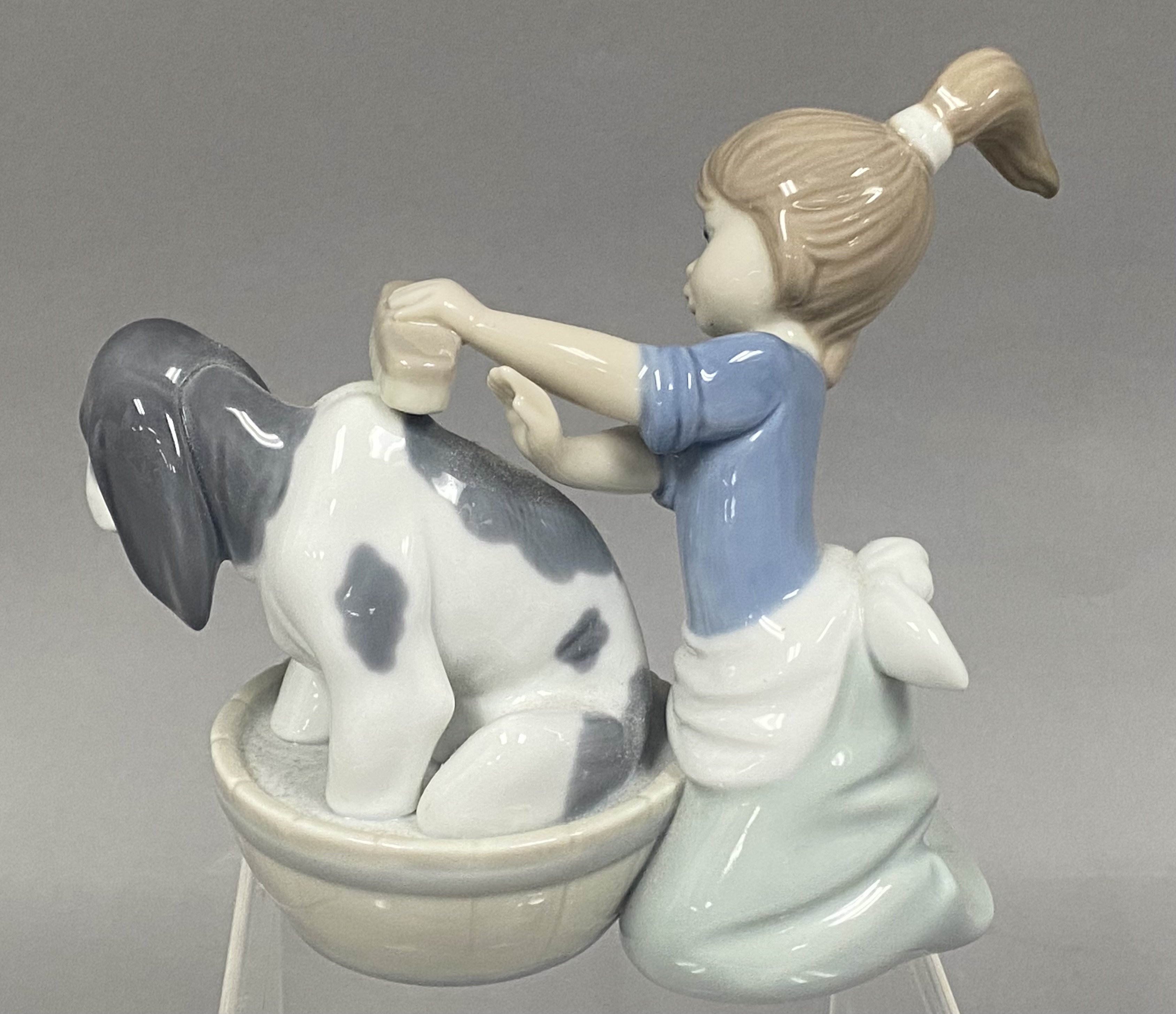 Lladro Bashful Bather, Number 5455
