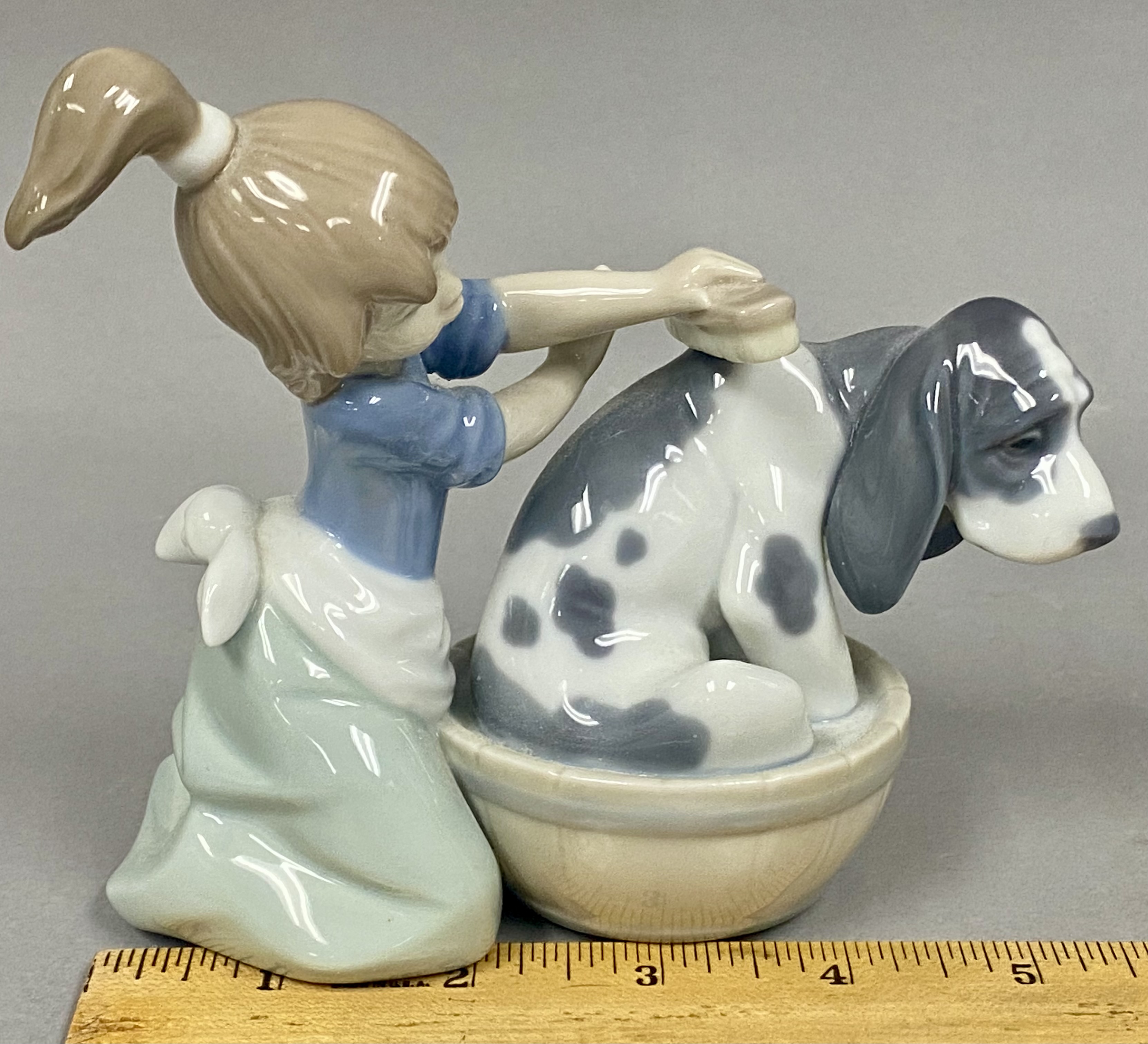 Lladro Bashful Bather, Number 5455