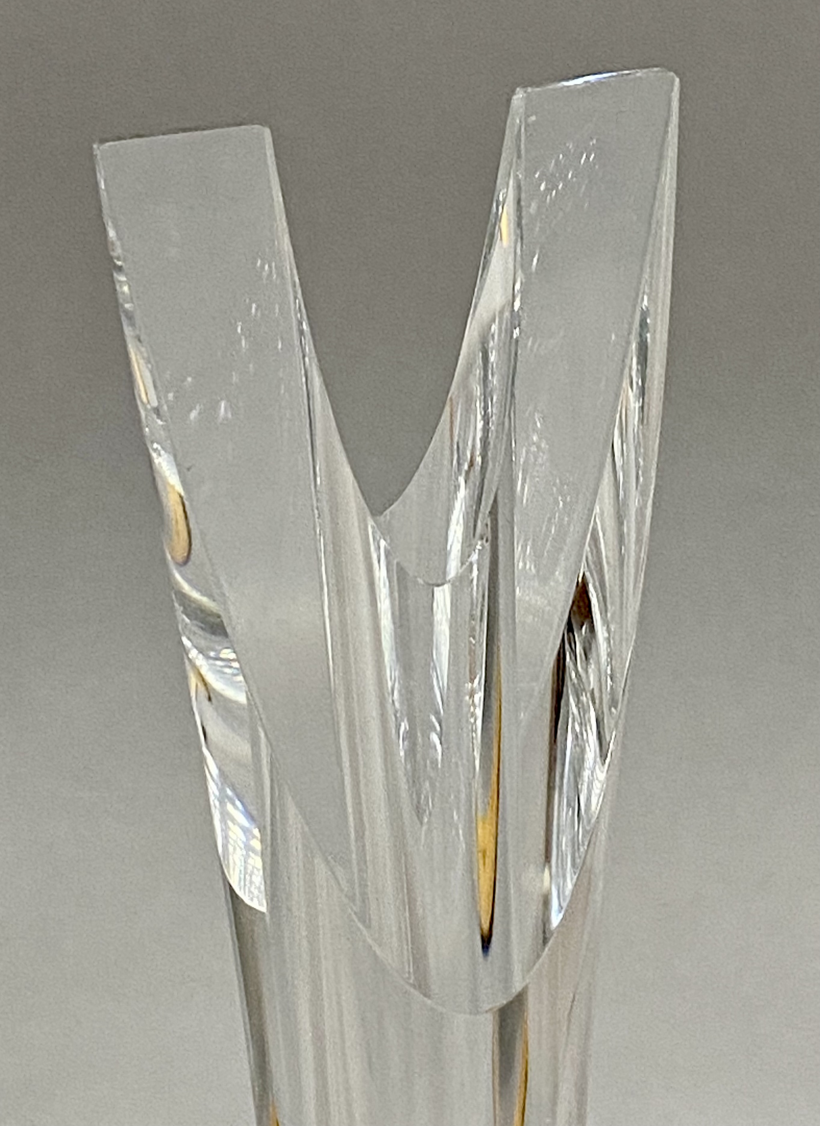 Signed Hoya Japan Art Crystal "Tension" Vase